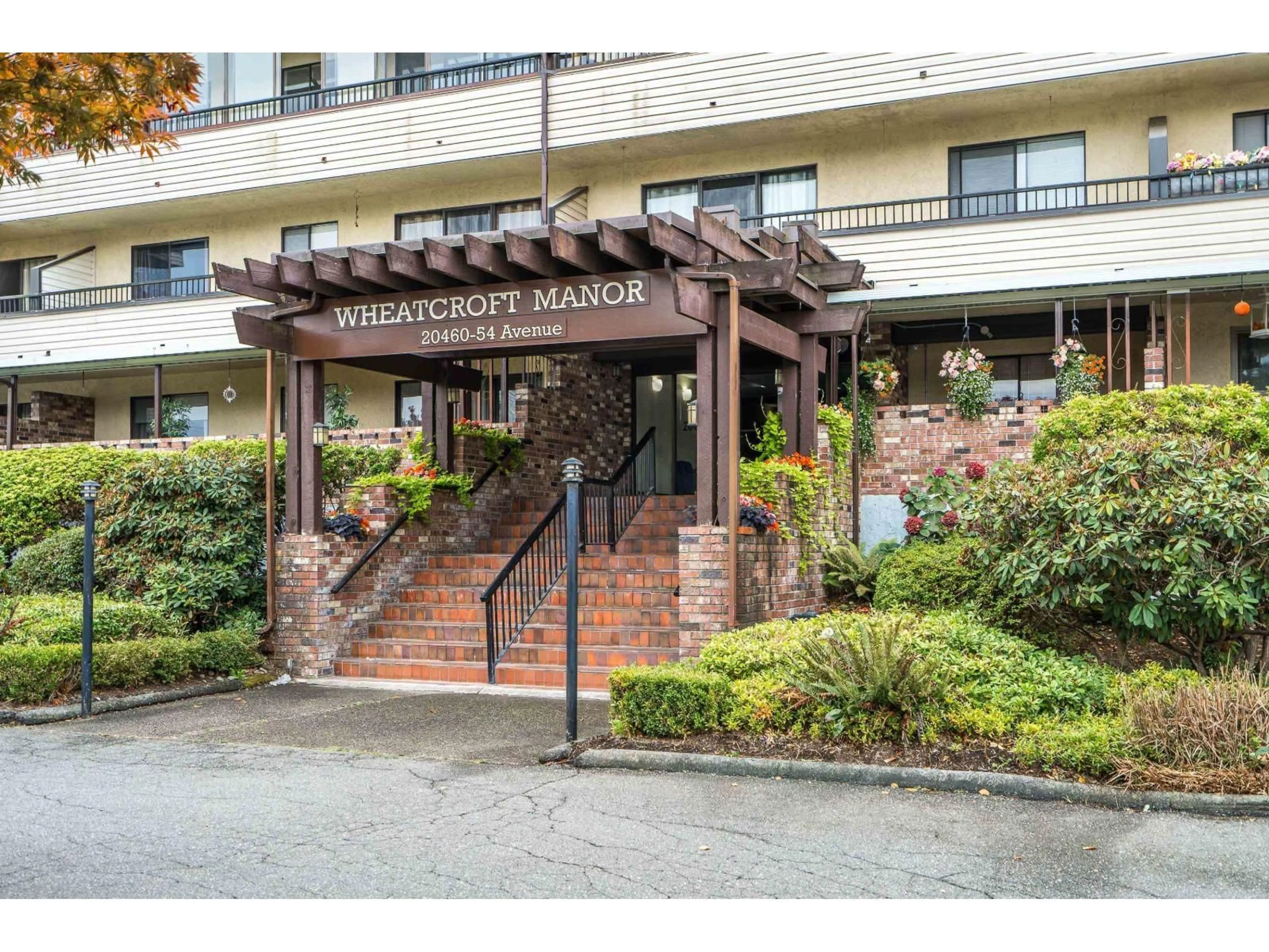 Indoor entryway for #308 - 20460 54 AVENUE, Langley British Columbia V3A6N6