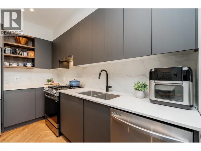 213 - 3229 ST JOHNS STREET, Port Moody 5