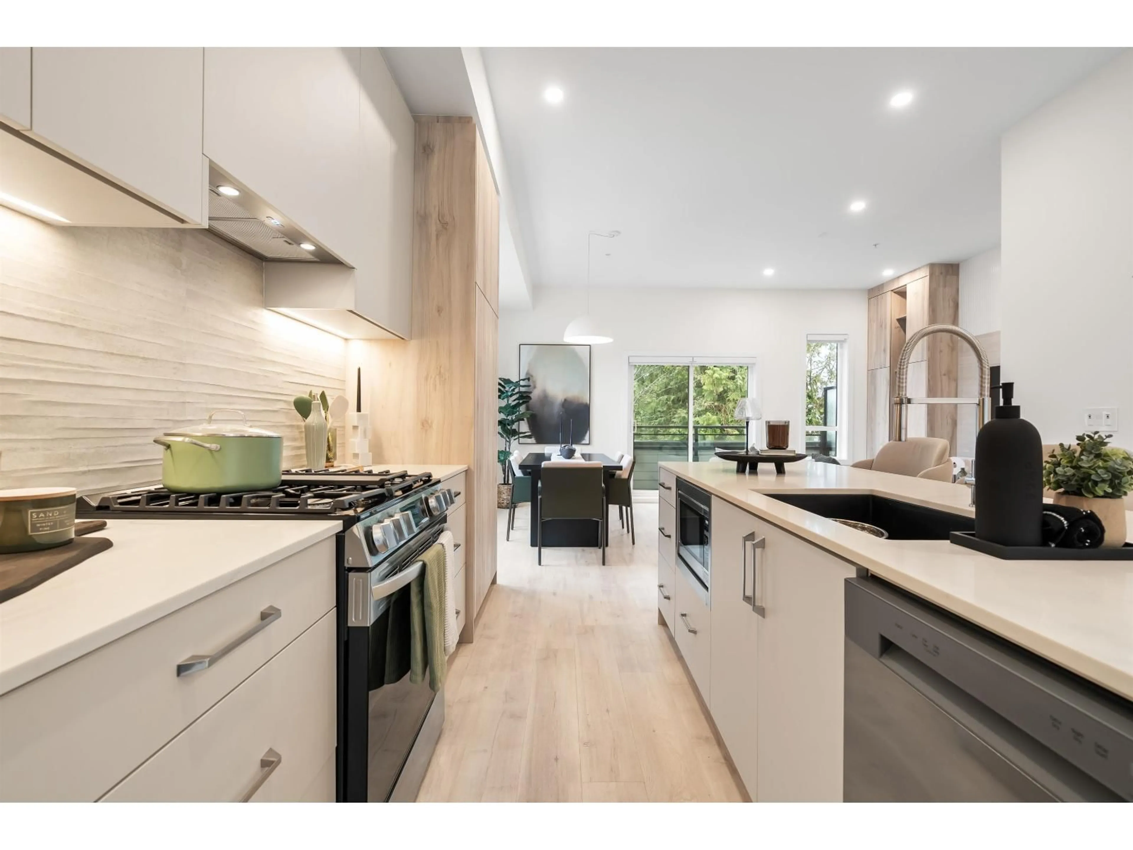 Open concept kitchen, unknown for 9 - 4558 208 STREET, Langley British Columbia V3A6M2