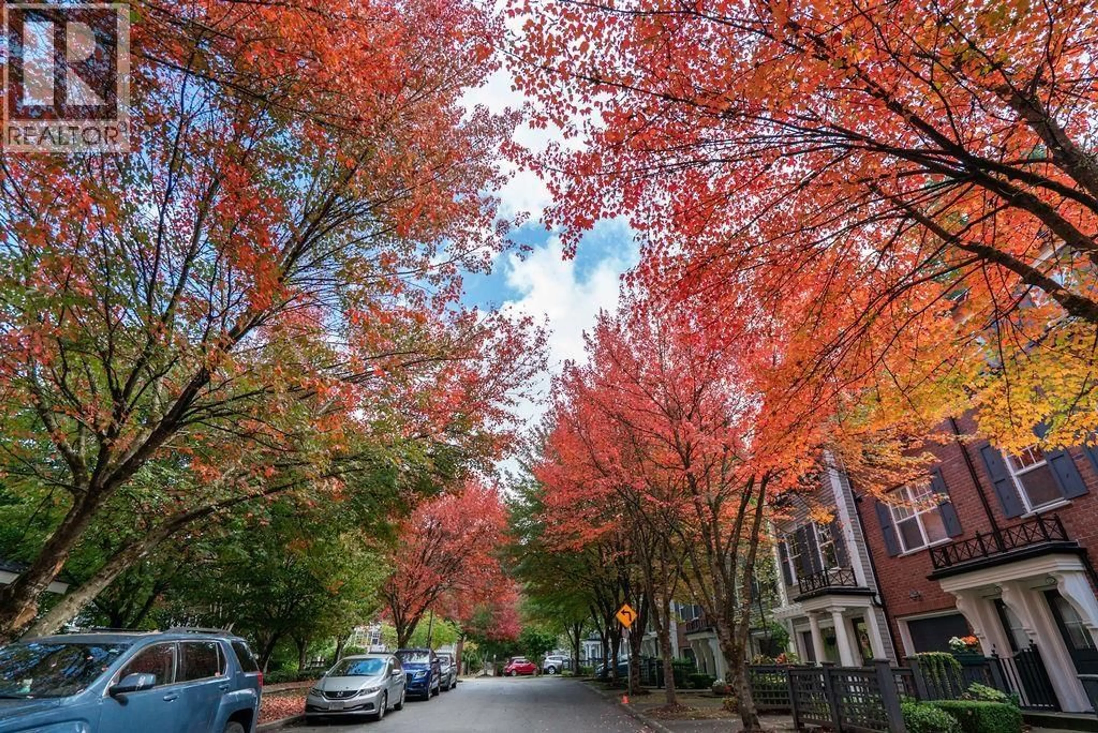 Patio, street for 24 - 102 FRASER STREET, Port Moody British Columbia V3H0C7