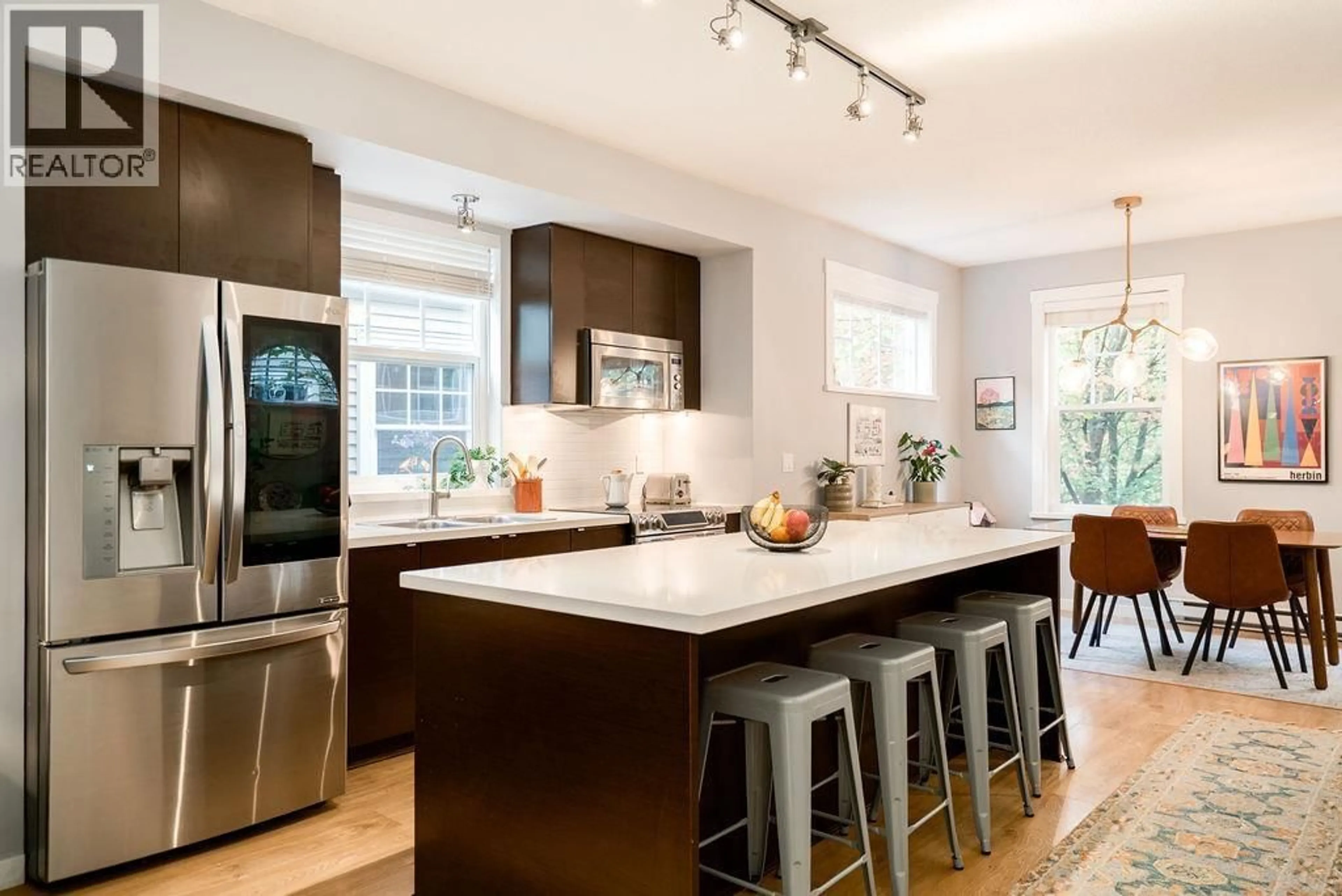 Contemporary kitchen, wood/laminate floor for 24 - 102 FRASER STREET, Port Moody British Columbia V3H0C7
