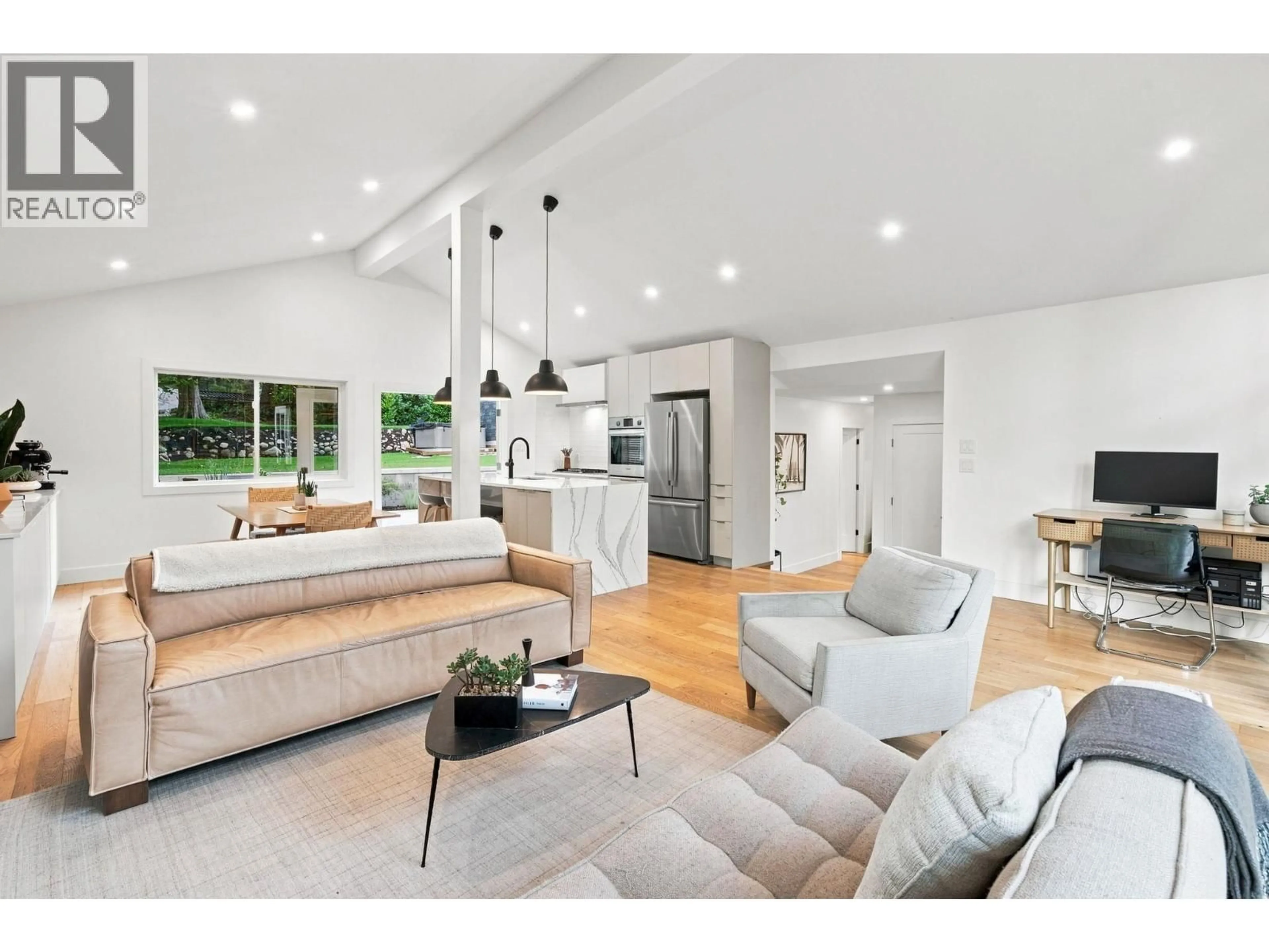 Open concept kitchen, unknown for 4646 COVE CLIFF ROAD, North Vancouver British Columbia V7G1H6