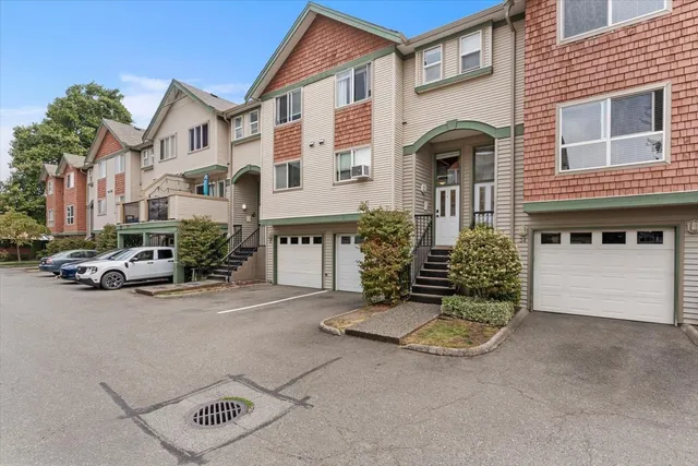 31 - 9470 HAZEL STREET, Chilliwack 2
