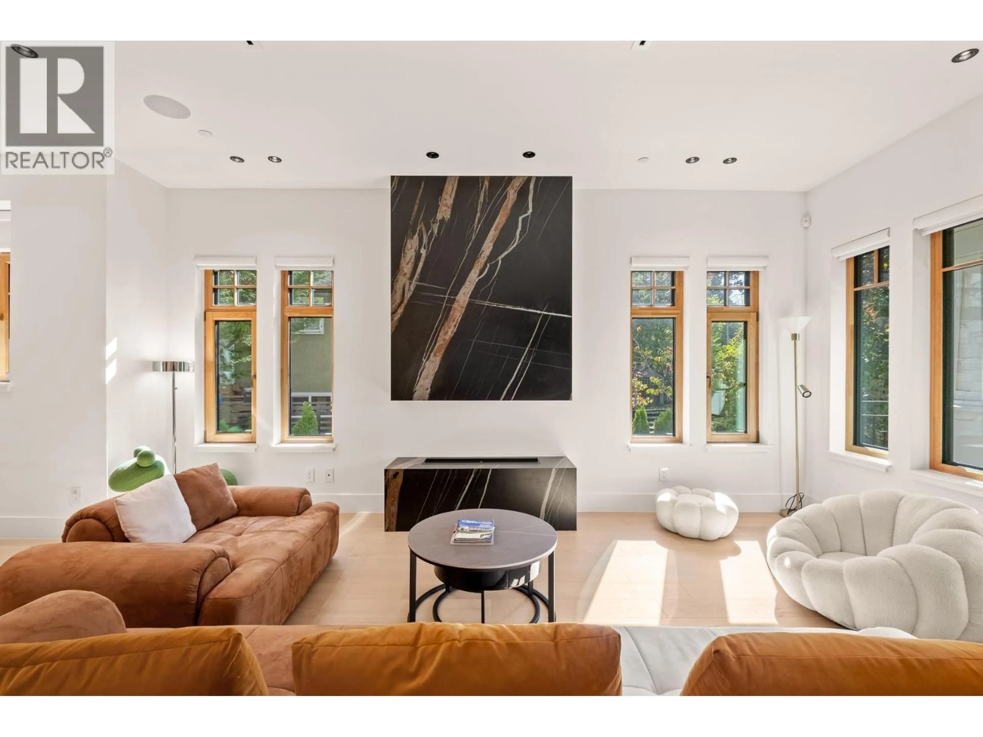 Living room with furniture, unknown for 2051 KING EDWARD AVENUE, Vancouver British Columbia V6J2W8
