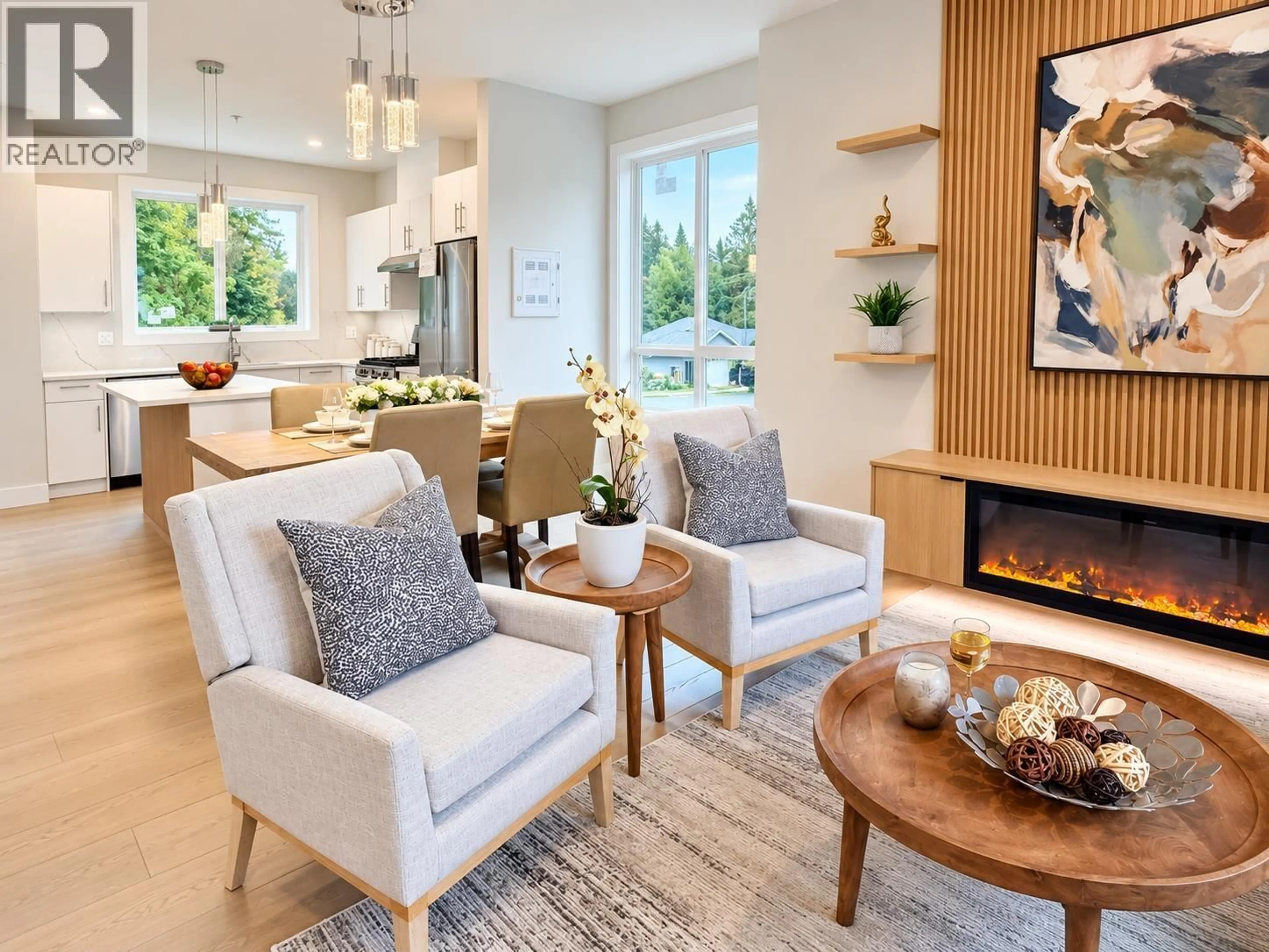 Living room with furniture, unknown for 1 - 6089 ROSEWOOD PLACE, Sechelt British Columbia V7Z0P9