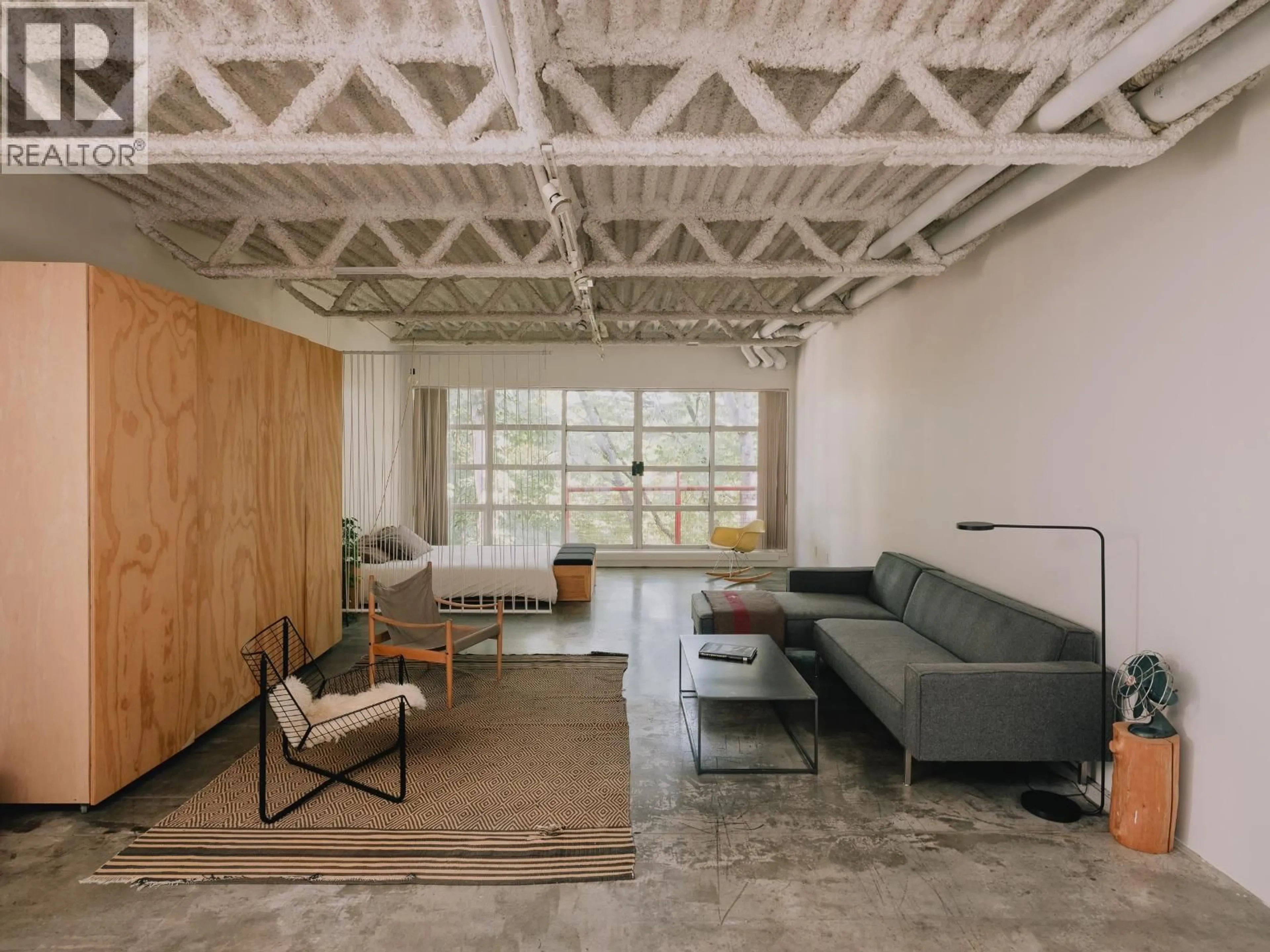 Living room with furniture, cement floor for 422 - 350 2ND AVENUE, Vancouver British Columbia V5T4R8