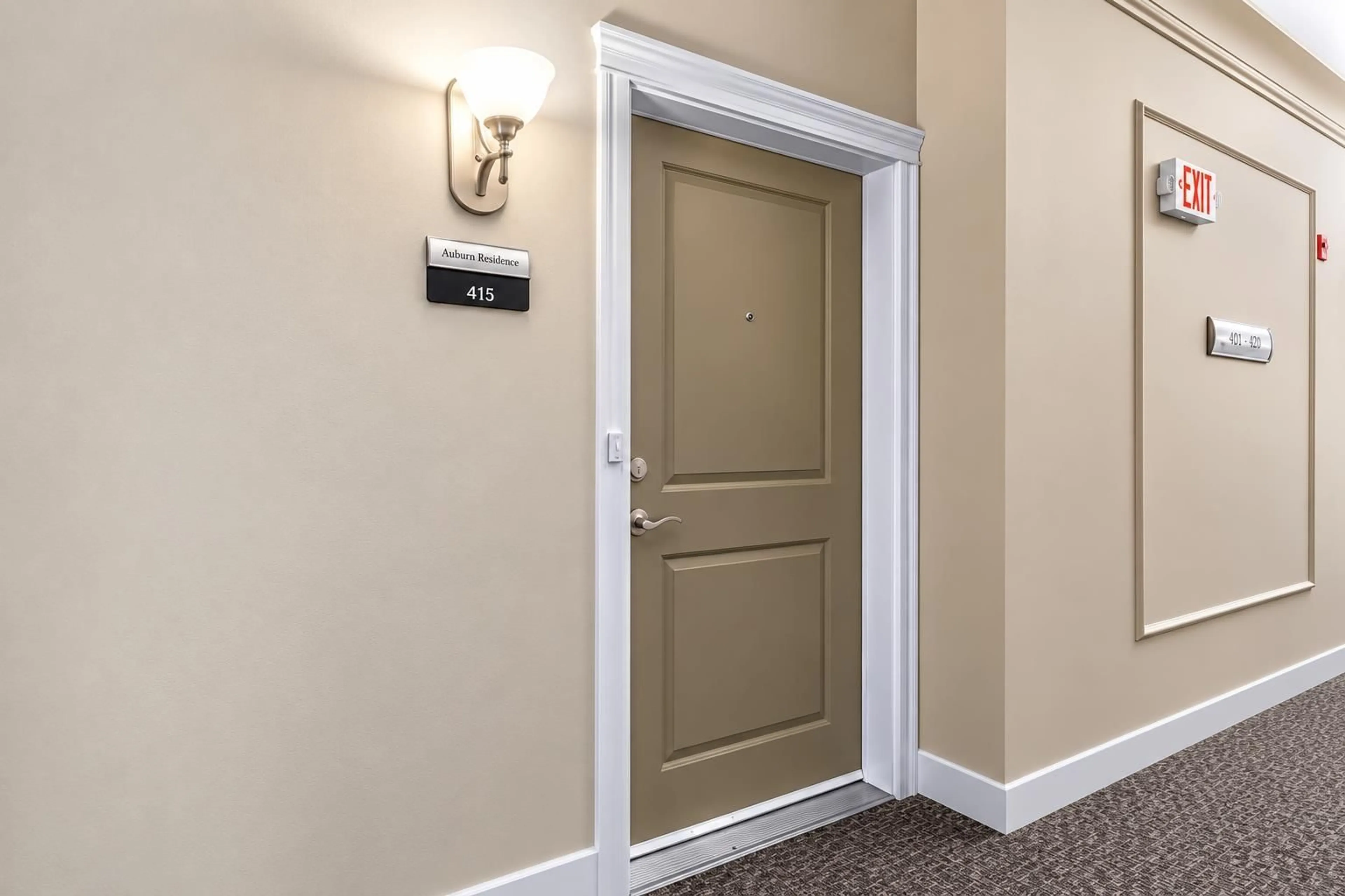 Indoor foyer for 415 - 8531 YOUNG ROAD, Chilliwack British Columbia V2P0E1