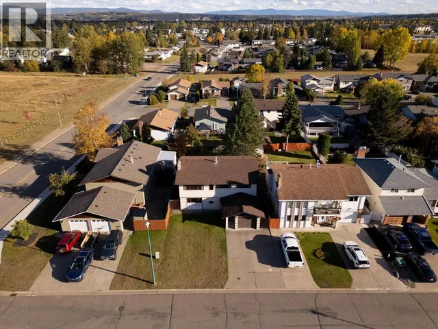 4635 SENKPIEL AVENUE, Prince George 3