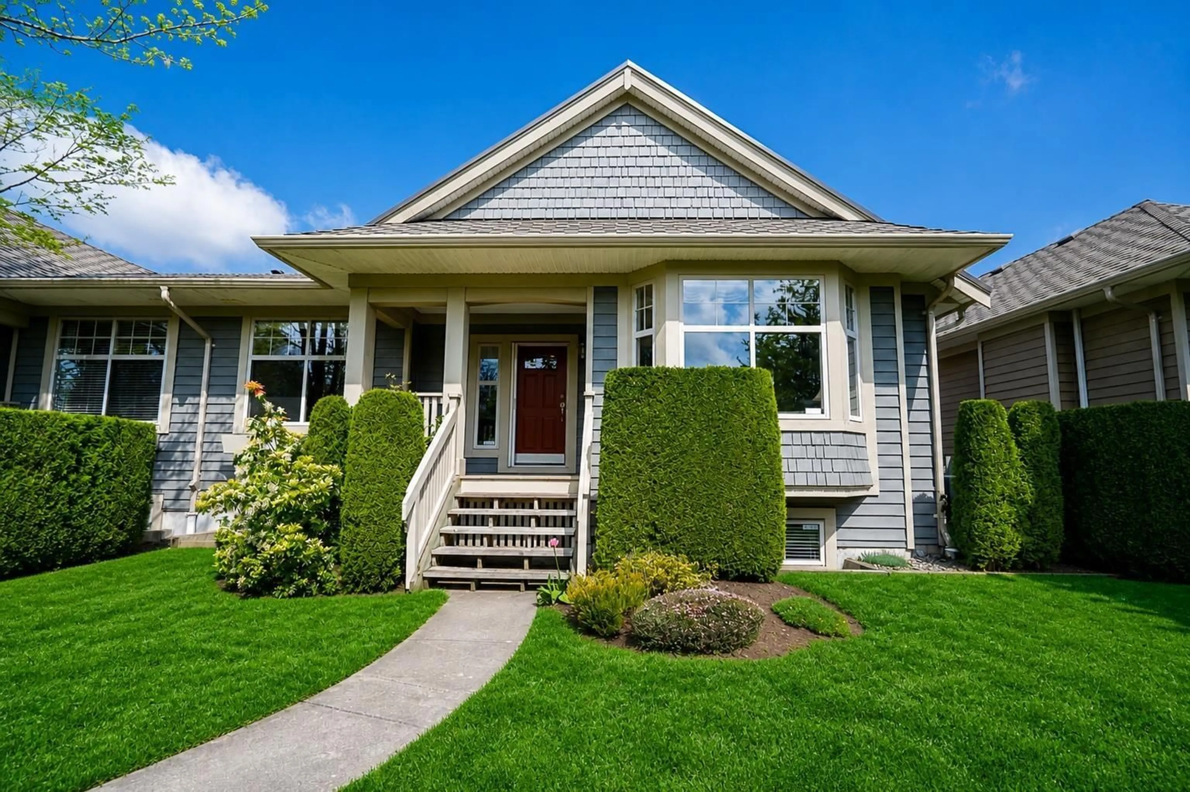 Home with vinyl exterior material, street for 3 - 15425 ROSEMARY HEIGHTS CRESCENT, Surrey British Columbia V3Z0S7