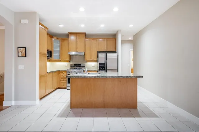 3 - 15425 ROSEMARY HEIGHTS CRESCENT, Surrey 5