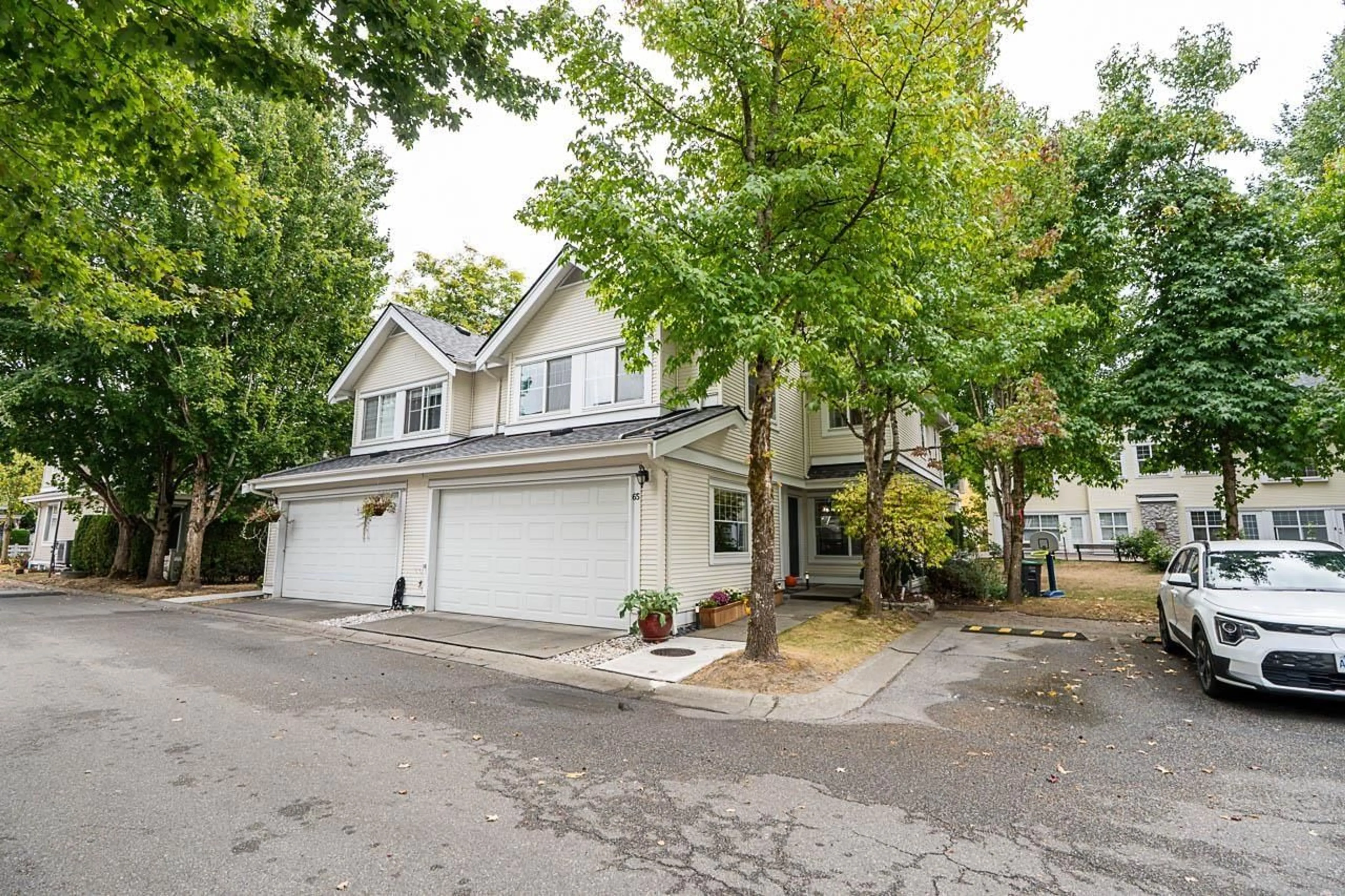 Unknown for 65 - 17097 64 AVENUE, Surrey British Columbia V3S1Y5