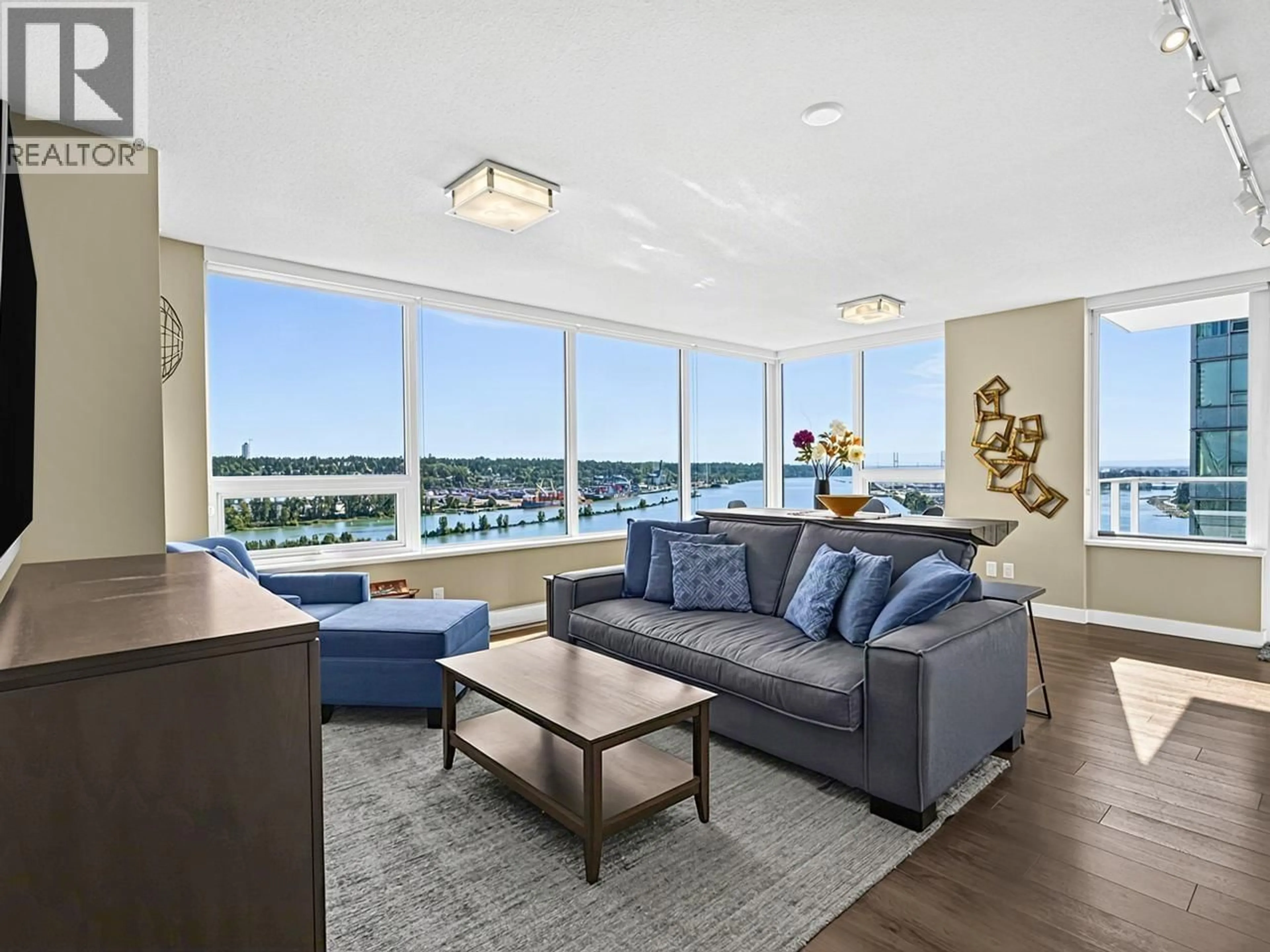 Living room with furniture, unknown for 2205 - 908 QUAYSIDE DRIVE, New Westminster British Columbia V3M0L4
