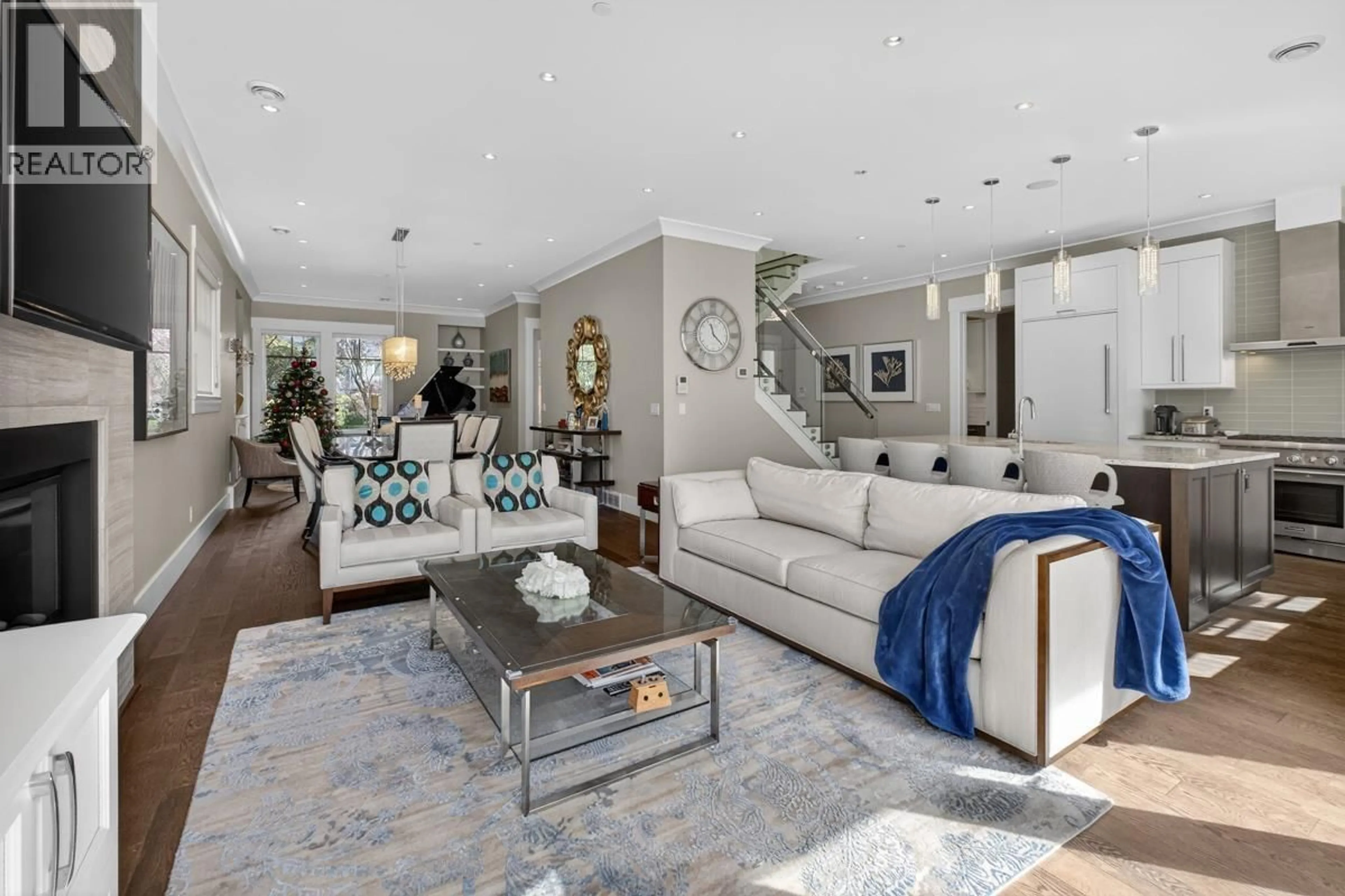 Living room with furniture, unknown for 1850 36TH AVENUE, Vancouver British Columbia V6M1K5