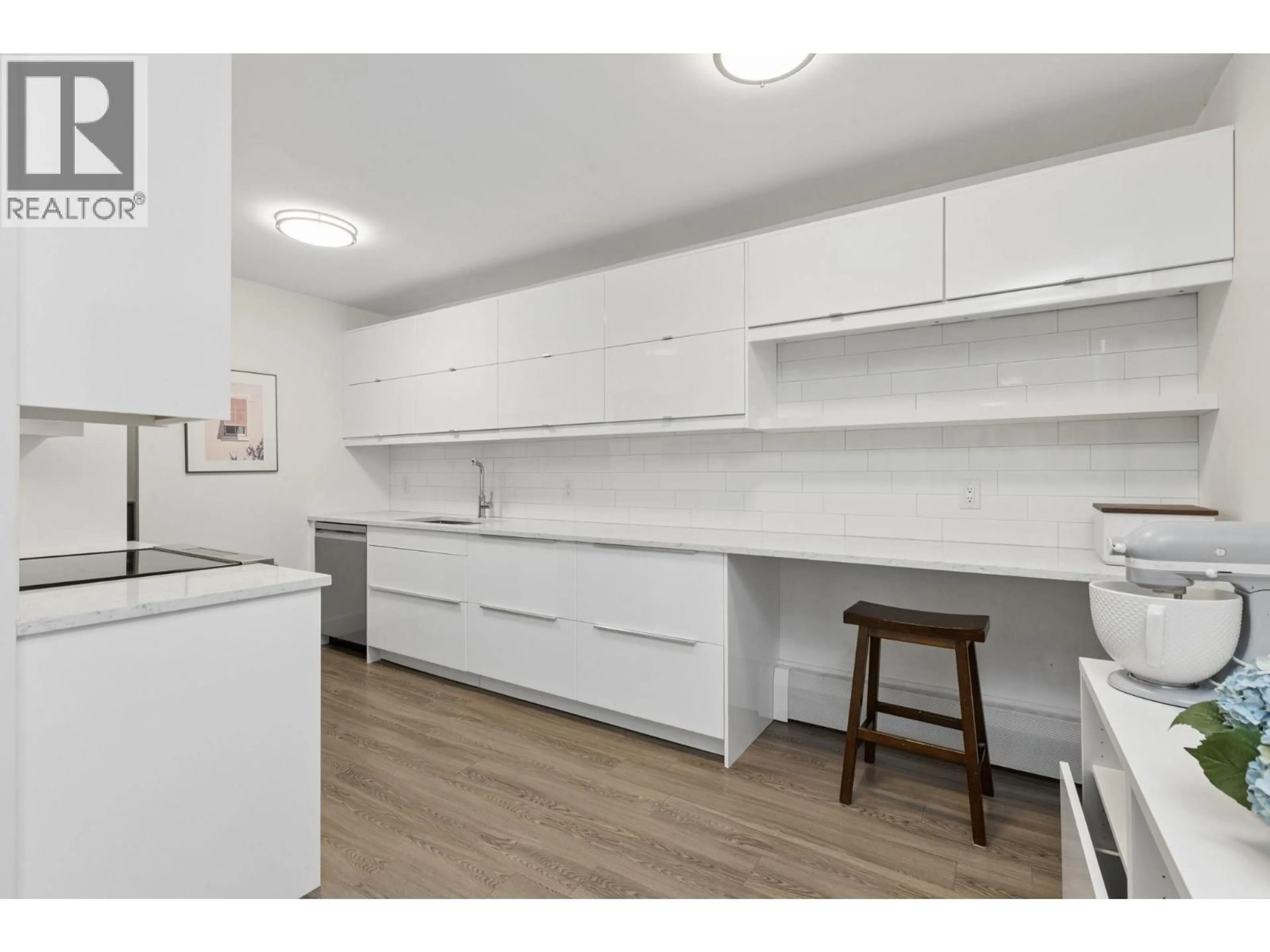 Standard kitchen, wood/laminate floor for 303 - 236 2ND STREET, North Vancouver British Columbia V7M1C6