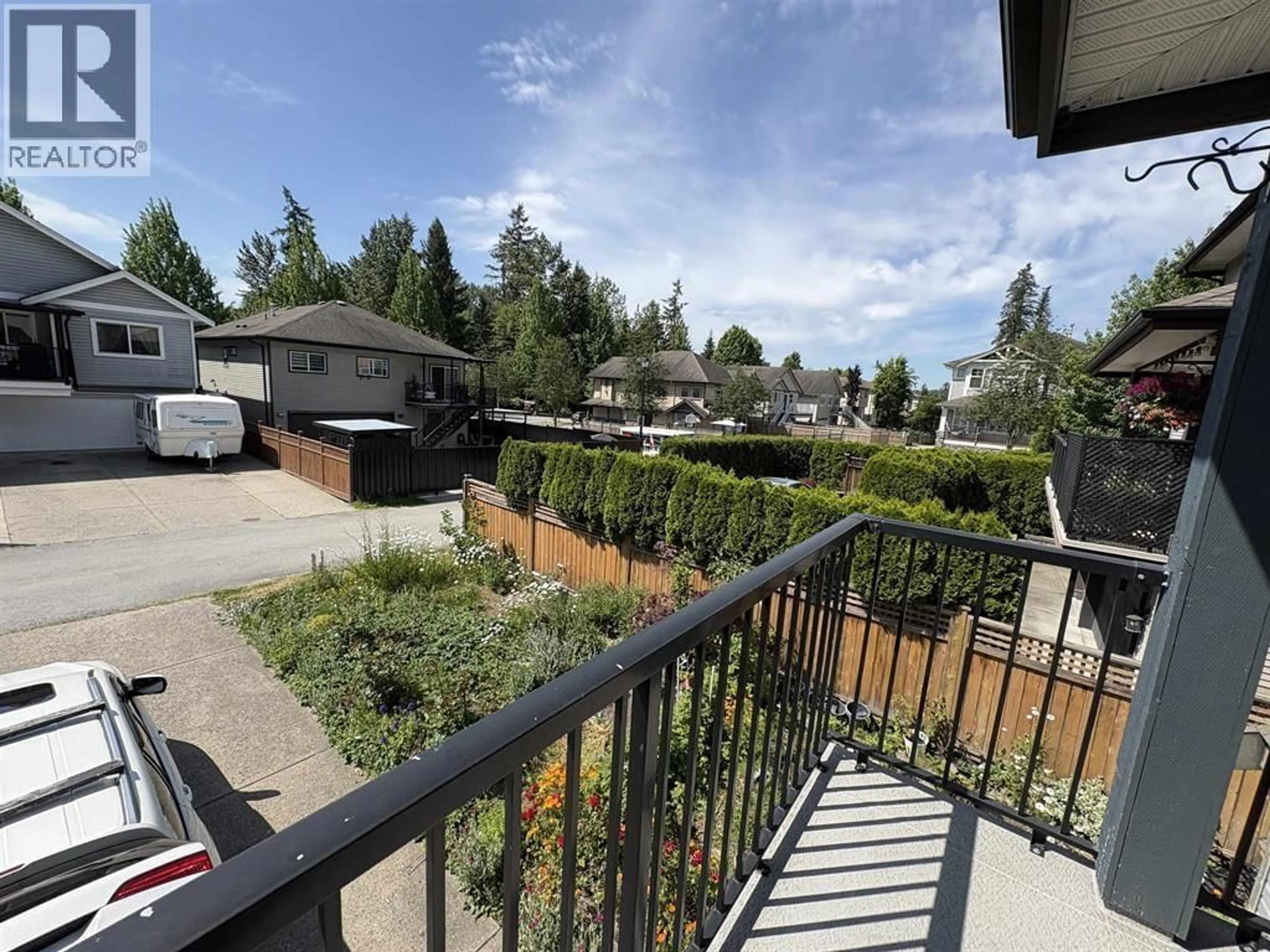 A pic from outside/outdoor area/front of a property/back of a property/a pic from drone, unknown for 23622 111A AVENUE, Maple Ridge British Columbia V2W2G1