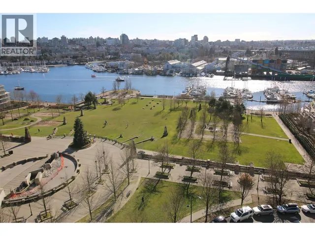 1606 - 583 BEACH CRESCENT, Vancouver 4