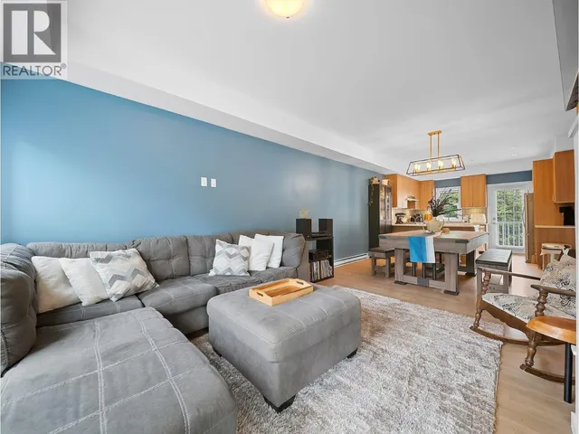 2 - 39885 GOVERNMENT ROAD, Squamish 5