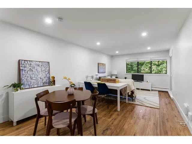 301 - 1561 VIDAL STREET, White Rock 5