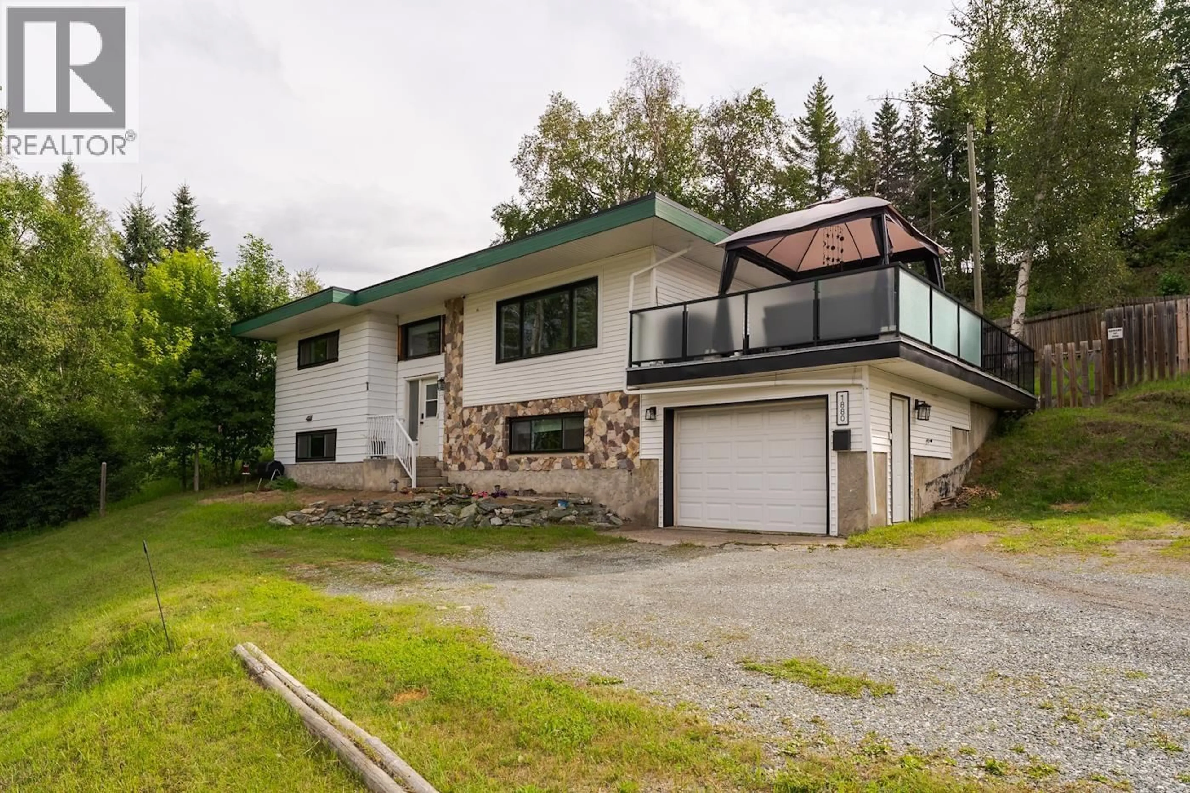 Home with vinyl exterior material, unknown for 1880 HOUGHTALING ROAD, Mount Alder British Columbia V2K1L6