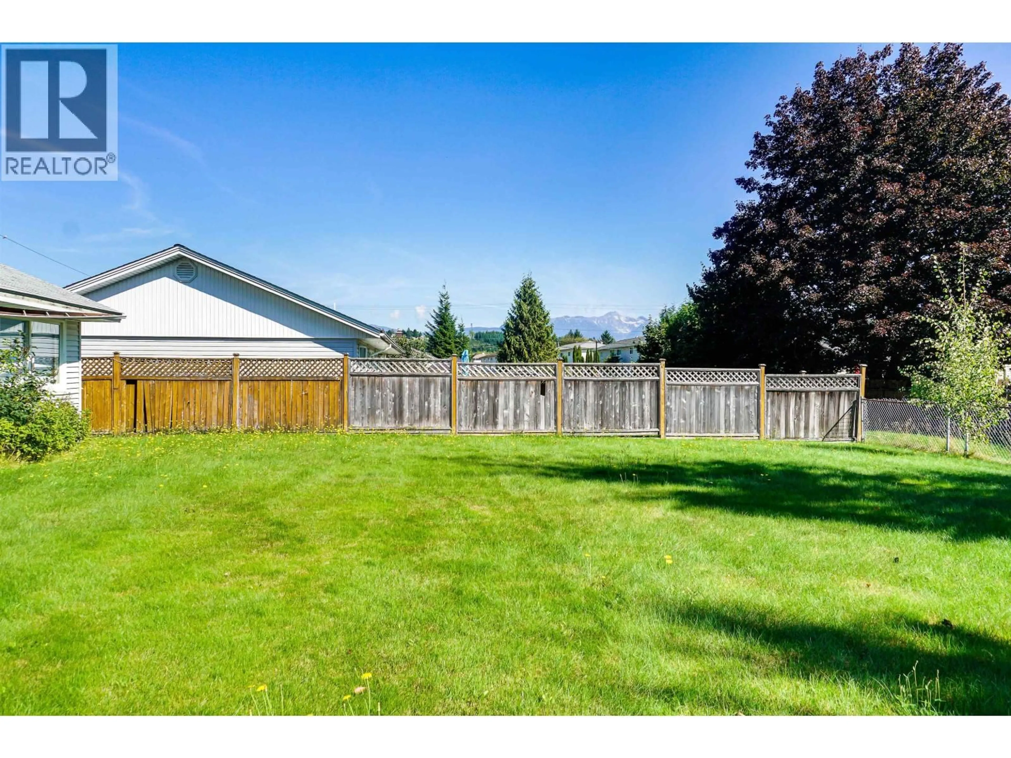Unknown for 18 YUKON STREET, Kitimat British Columbia V8C1Z2