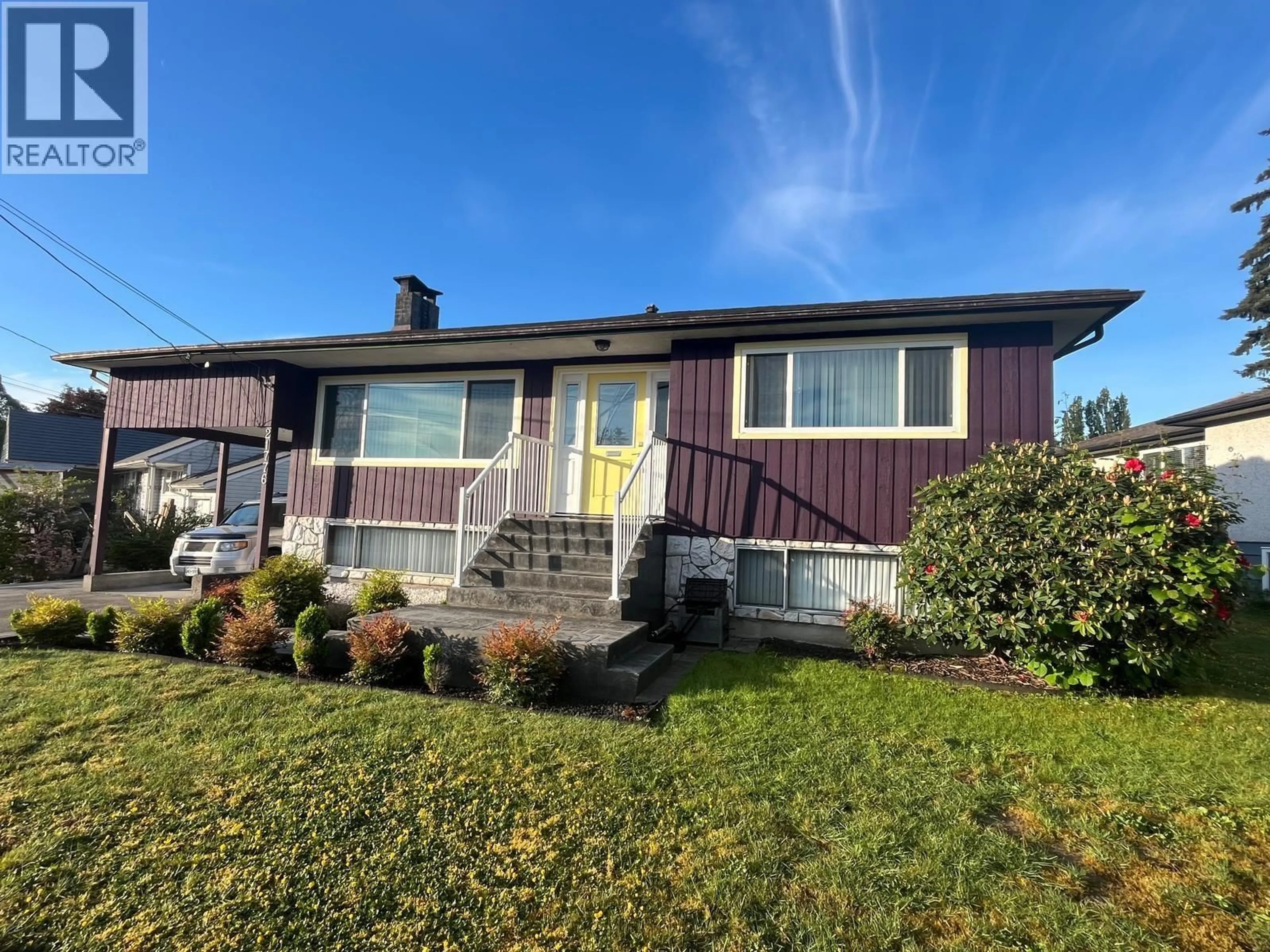 Home with vinyl exterior material, street for 21776 MOUNTAINVIEW CRESCENT, Maple Ridge British Columbia V2X3V1