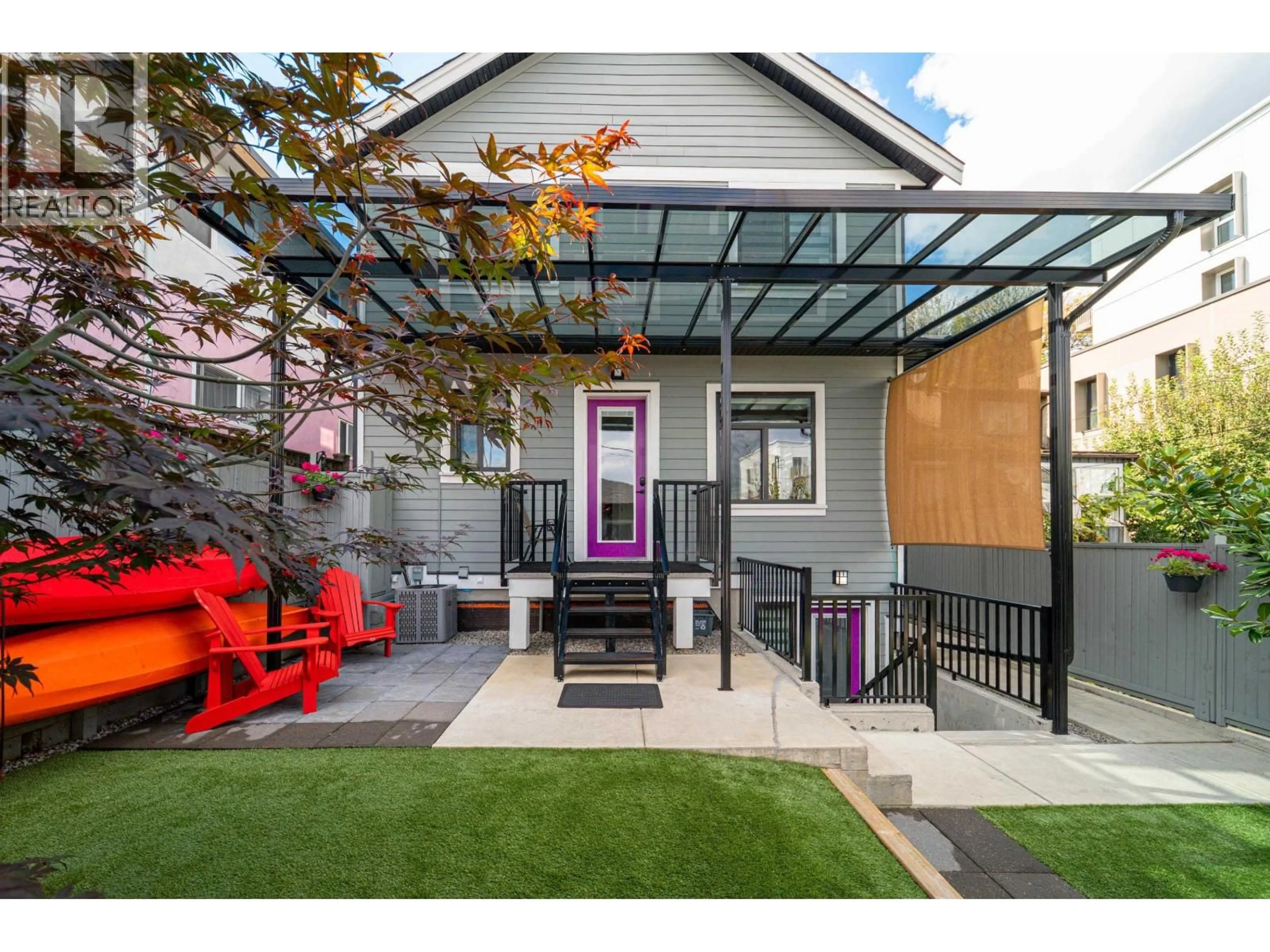 Unknown for 960 RENFREW STREET, Vancouver British Columbia V5K4B8