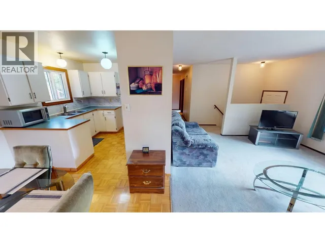 1395 PALEY PLACE, Quesnel 2