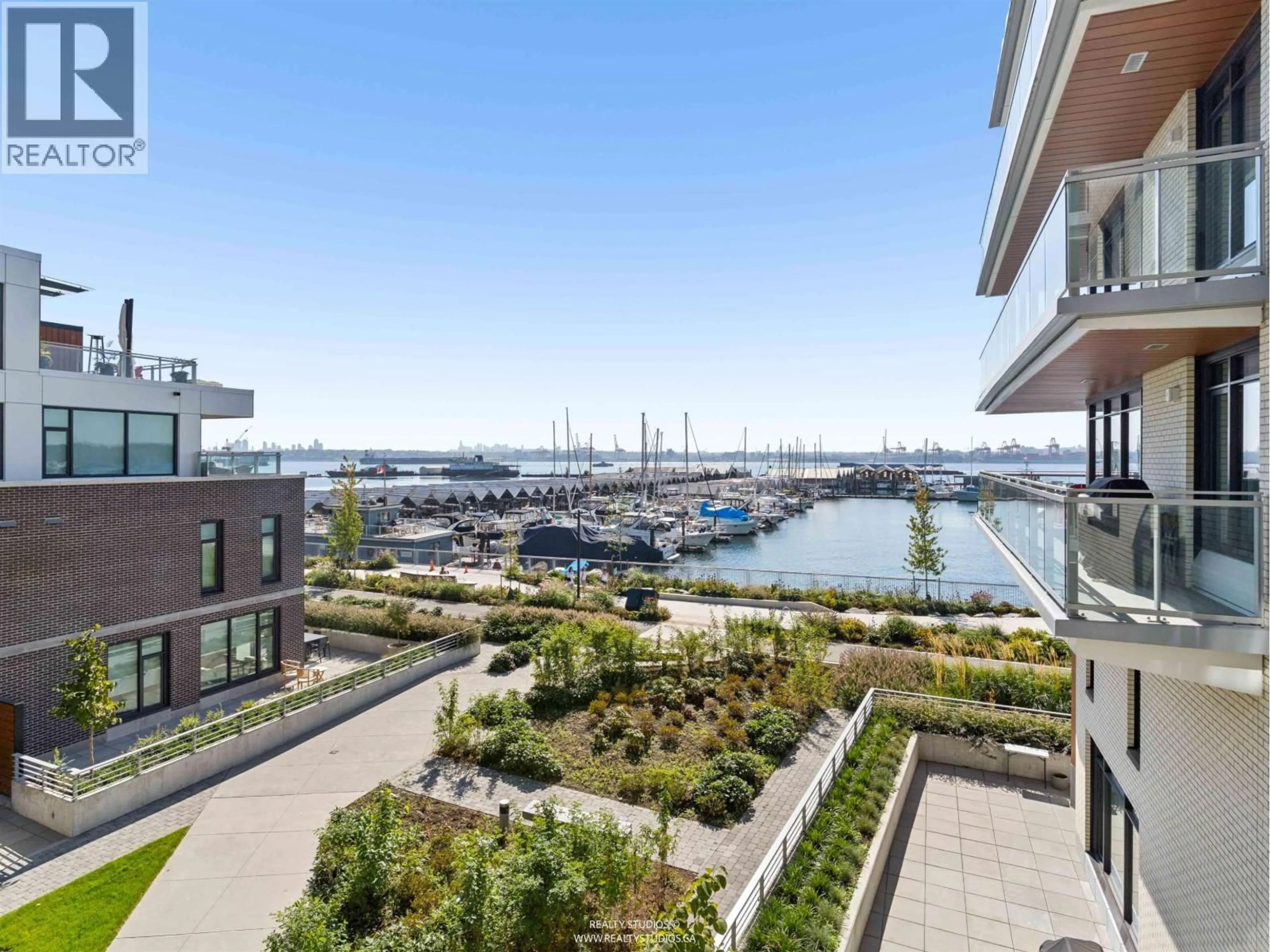 Unknown for 302 - 777 HARBOUR WAY, North Vancouver British Columbia V7P0G2