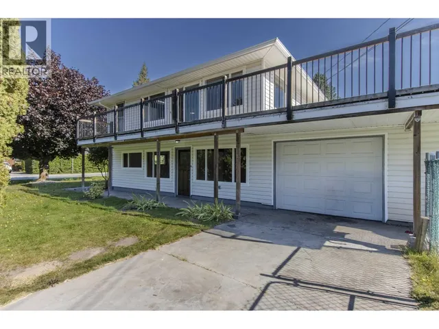 1990 DIAMOND ROAD, Squamish 3