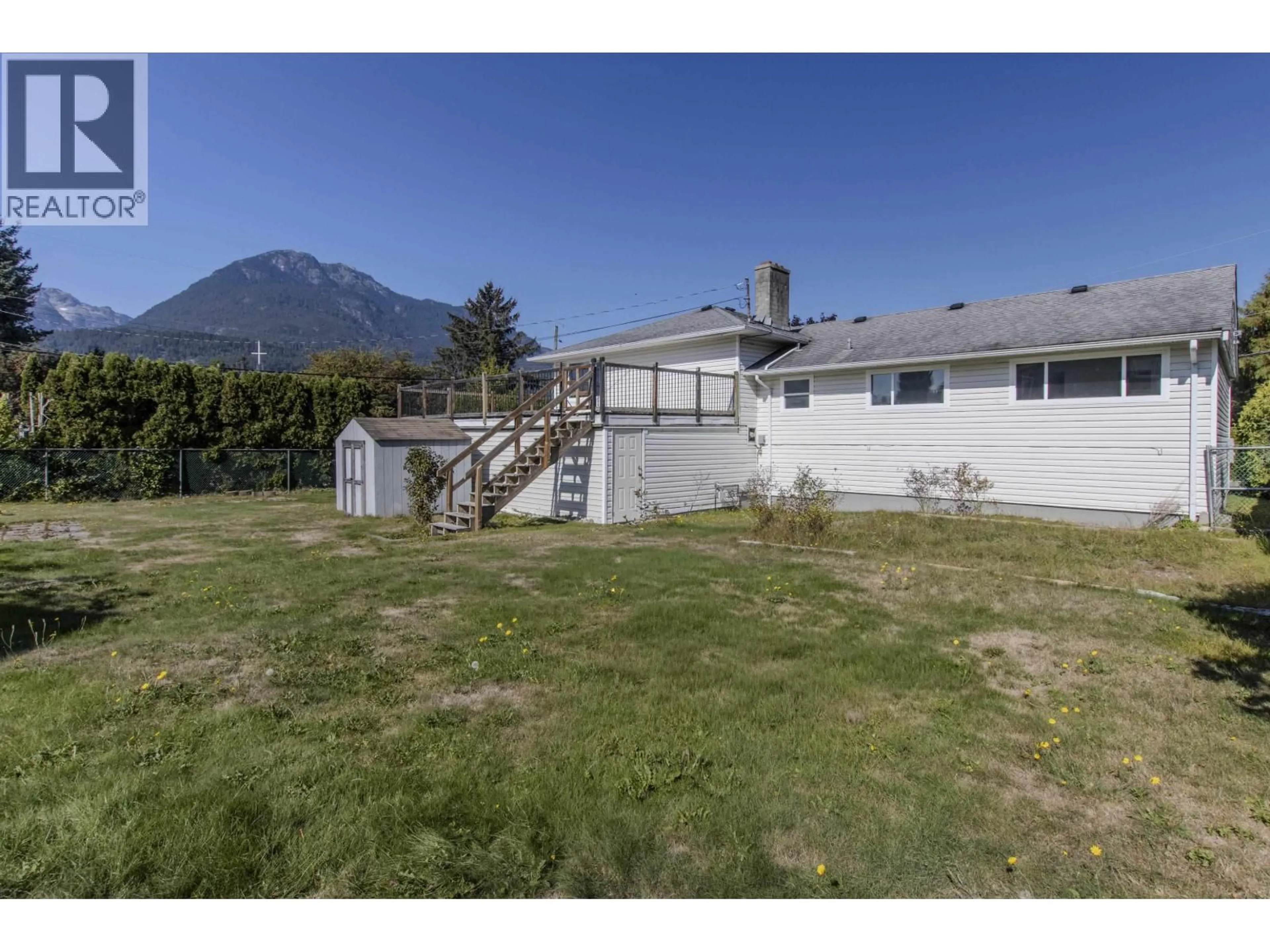 A pic from outside/outdoor area/front of a property/back of a property/a pic from drone, mountain view for 1990 DIAMOND ROAD, Squamish British Columbia V0N1T0