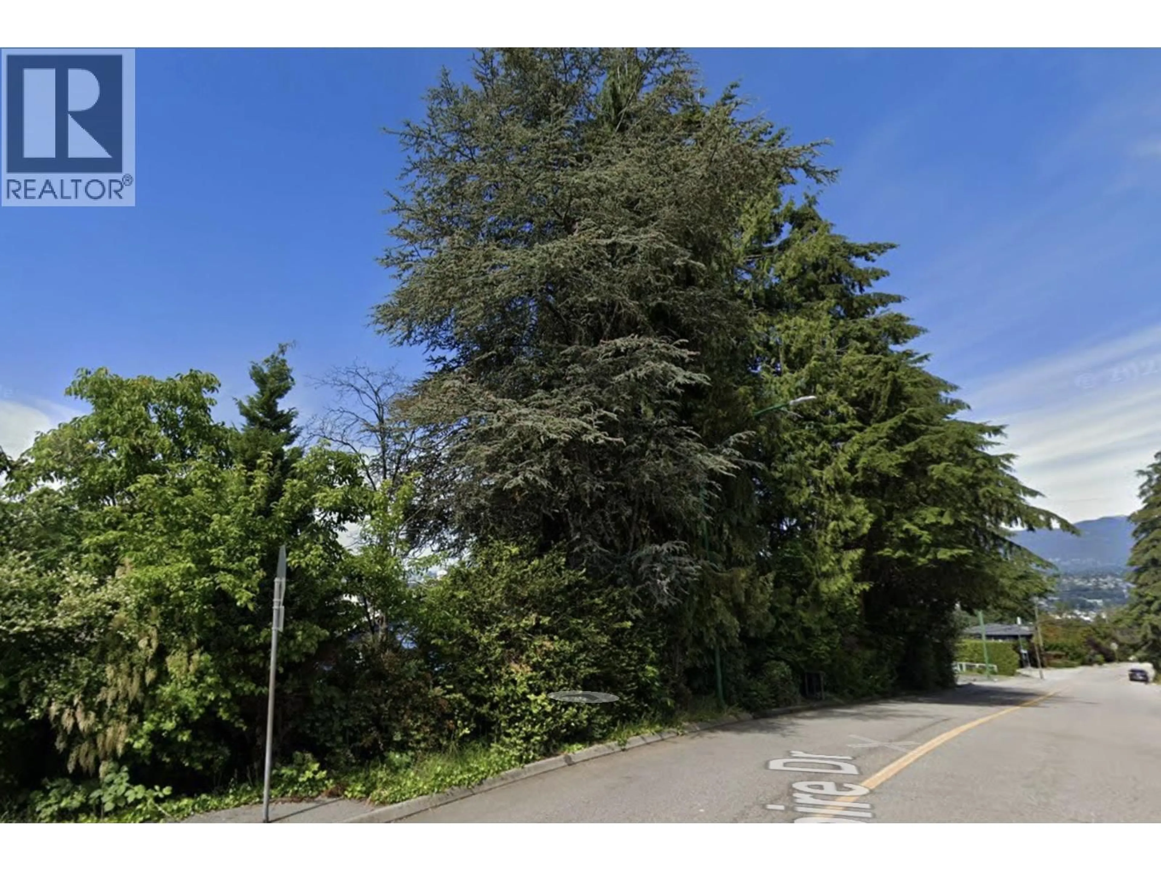 Unknown for 4990 EMPIRE DRIVE, Burnaby British Columbia V5B1M6