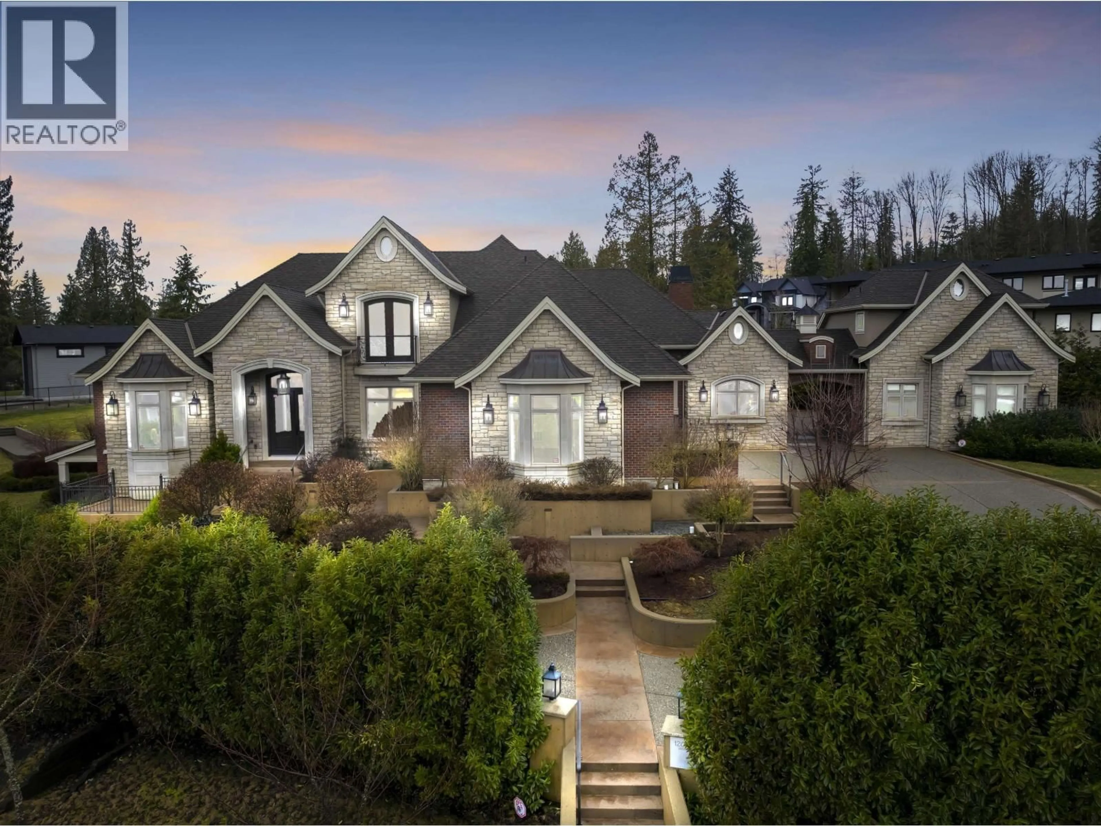 A pic from outside/outdoor area/front of a property/back of a property/a pic from drone, mountain view for 12055 265A STREET, Maple Ridge British Columbia V2W1P1