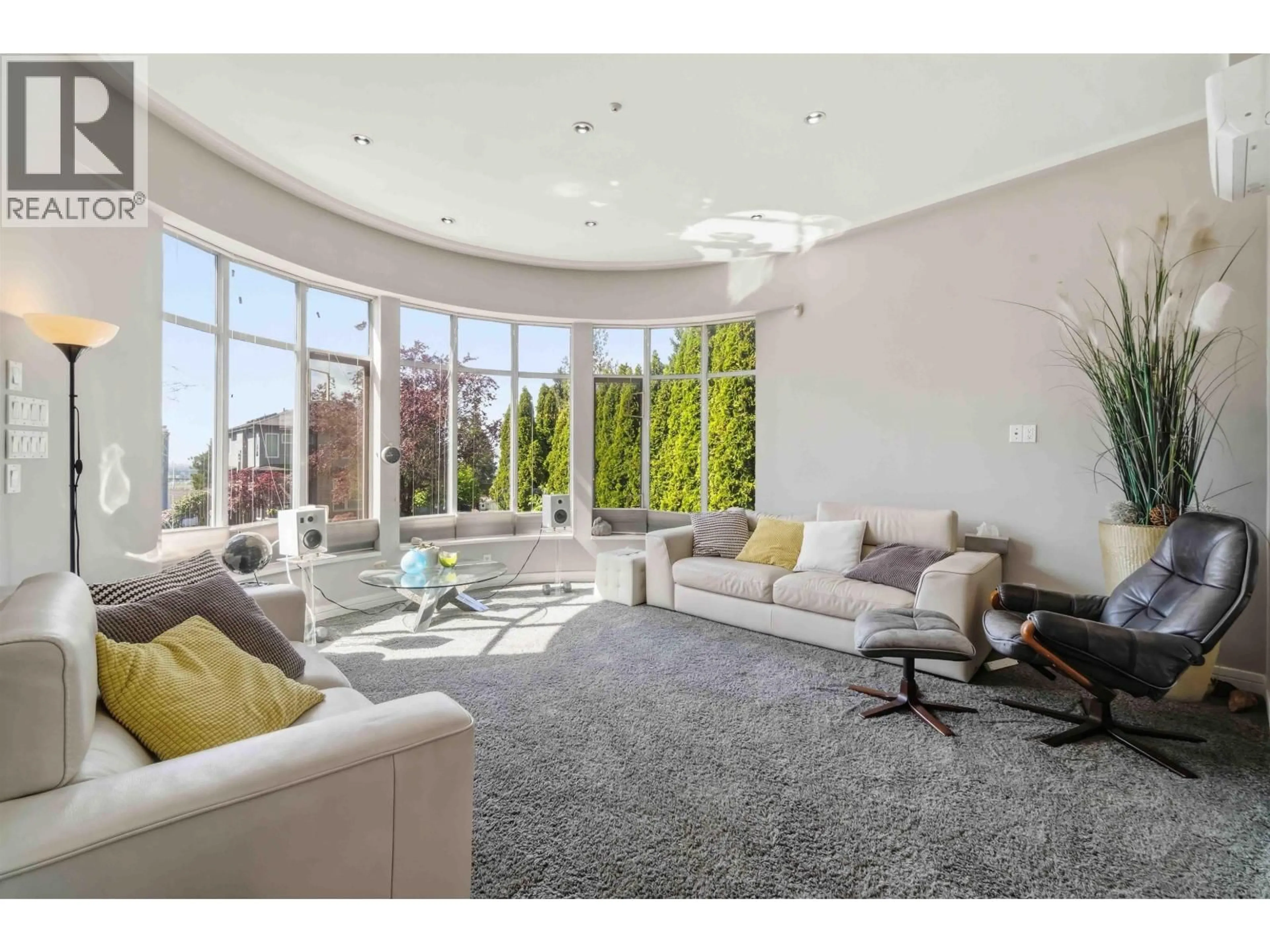 Living room with furniture, unknown for 2275 BONACCORD DRIVE, Vancouver British Columbia V5P2N8