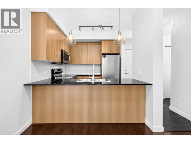 210 - 22290 NORTH AVENUE, Maple Ridge 2