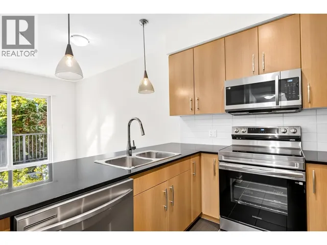 210 - 22290 NORTH AVENUE, Maple Ridge 3