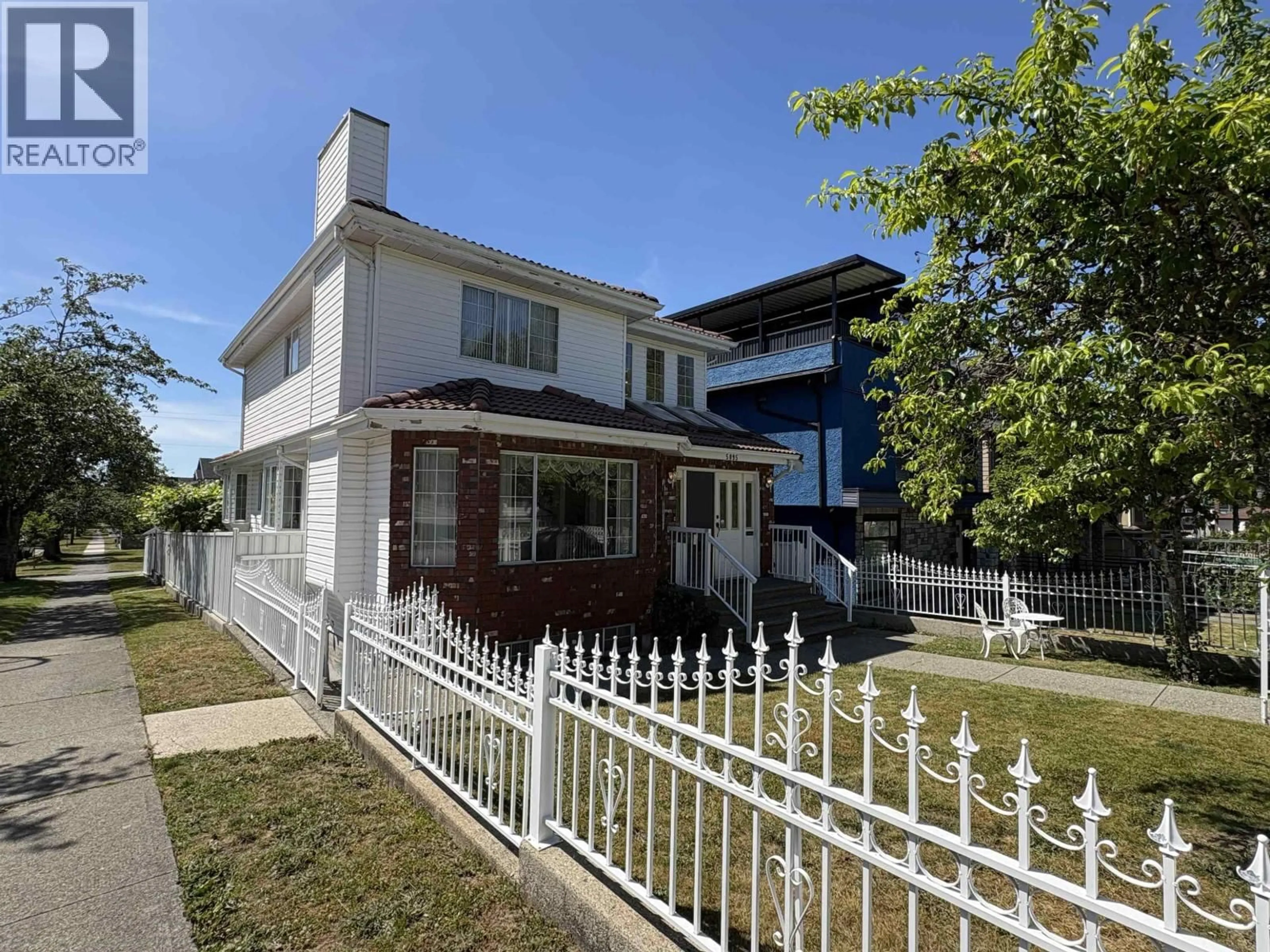 Unknown for 5095 NANAIMO STREET, Vancouver British Columbia V5P4H9