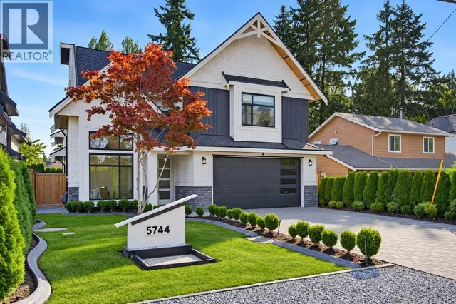5744 16A AVENUE, Delta 5