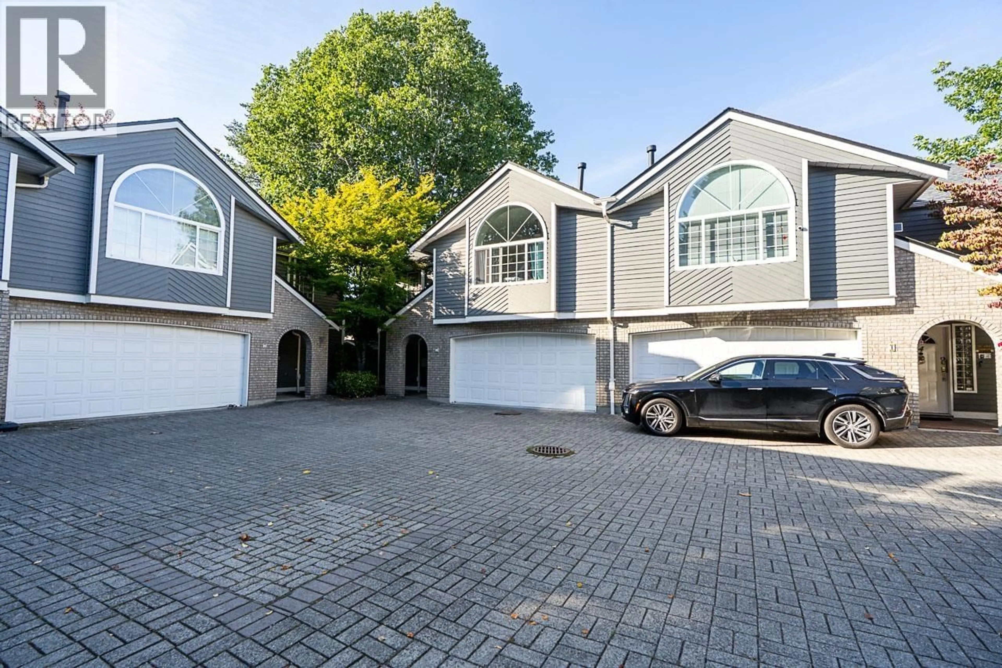 Unknown for 3 - 5501 LADNER TRUNK ROAD, Delta British Columbia V4K1X1