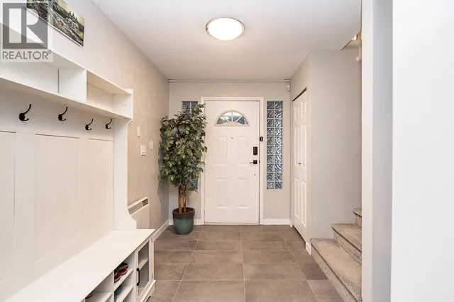 3 - 5501 LADNER TRUNK ROAD, Delta 5