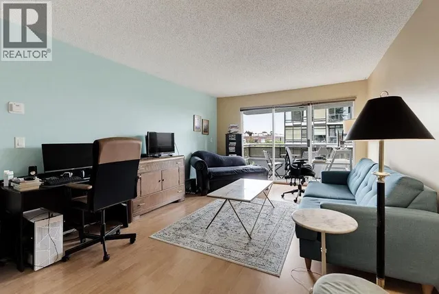 406 - 1412 14TH AVENUE, Vancouver 3