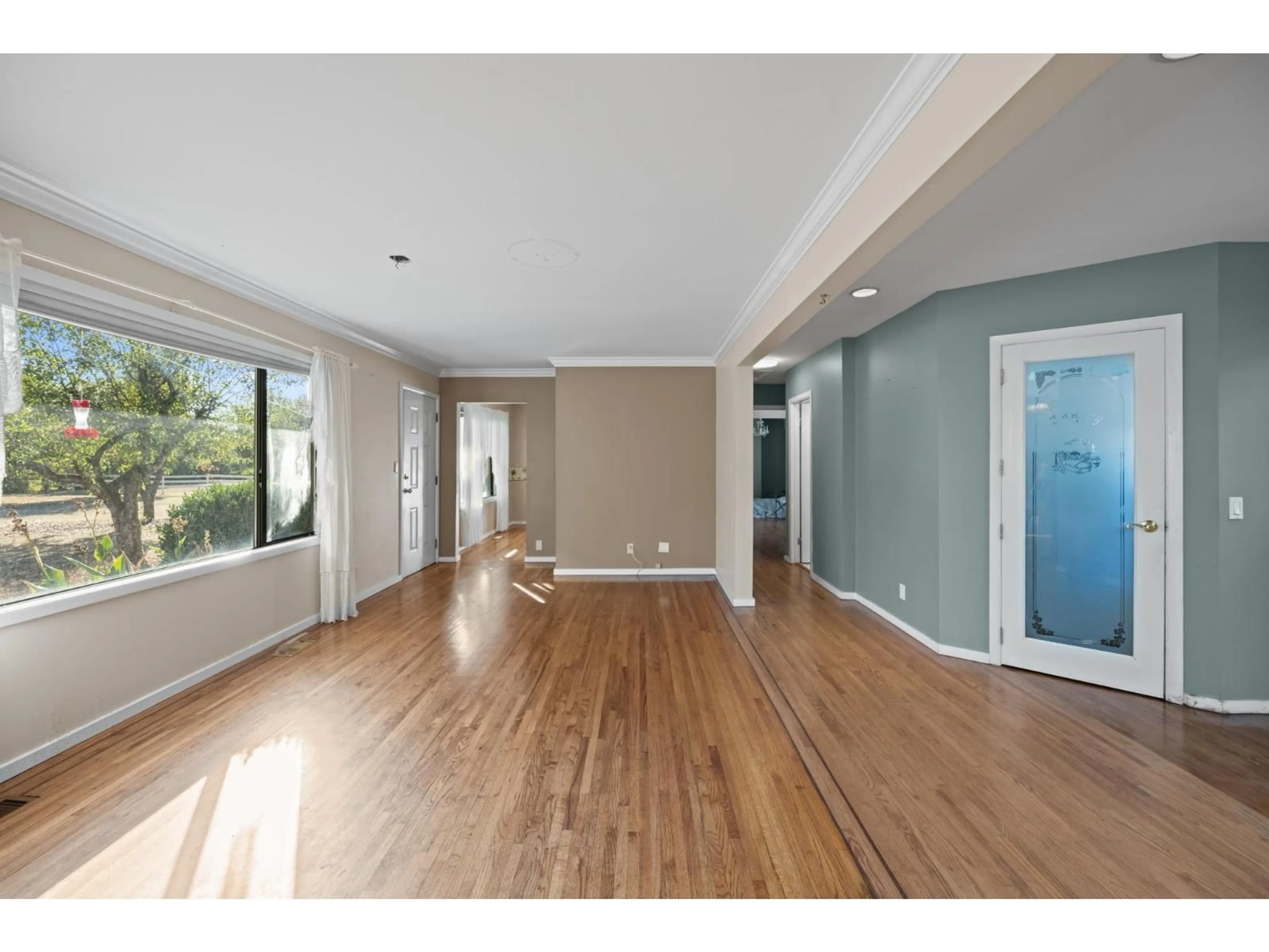 Unknown for 22237 64 AVENUE, Langley British Columbia V2Y2N8