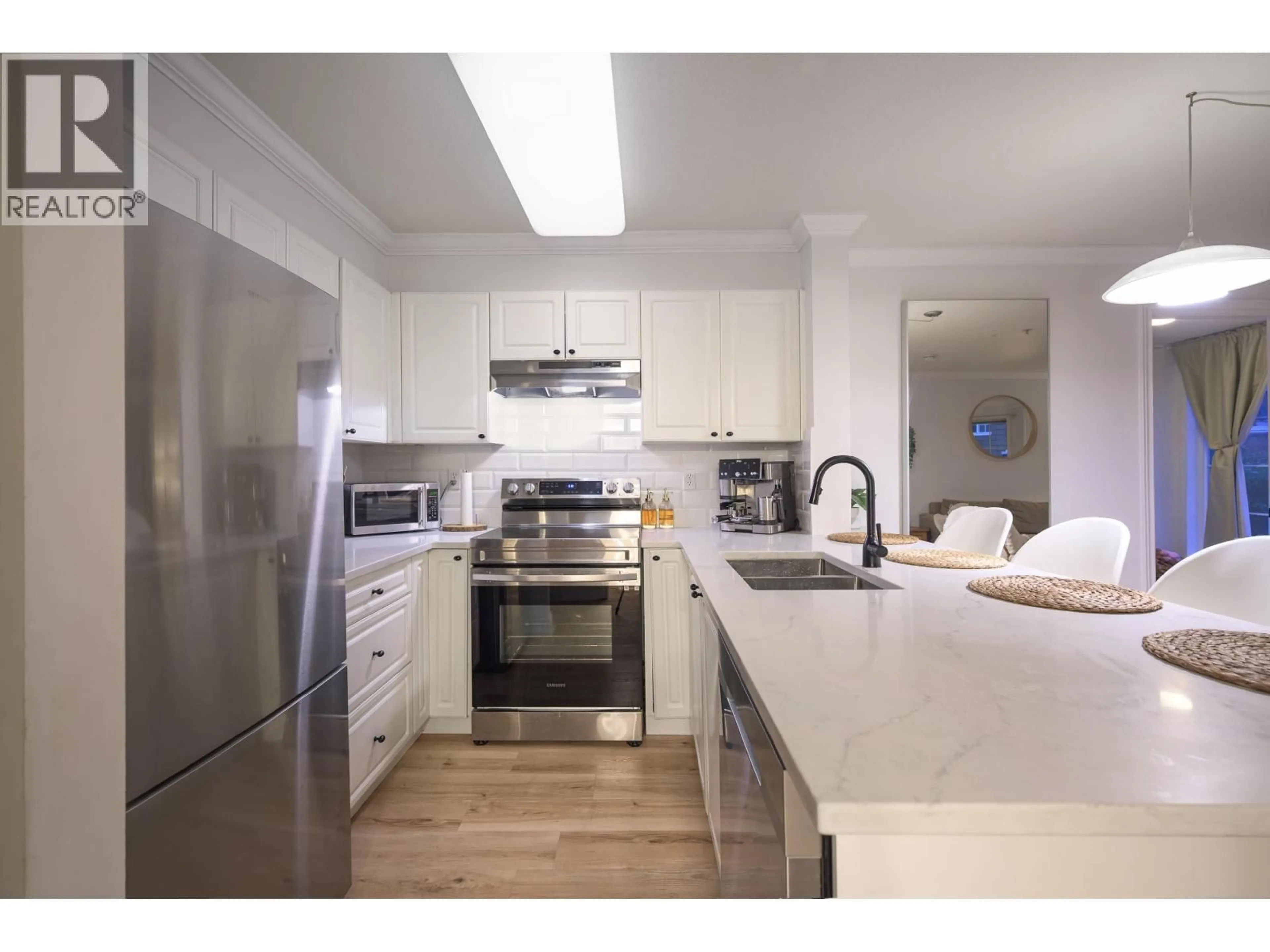 Standard kitchen, unknown for 205 - 1363 56 STREET, Delta British Columbia V4L2P7
