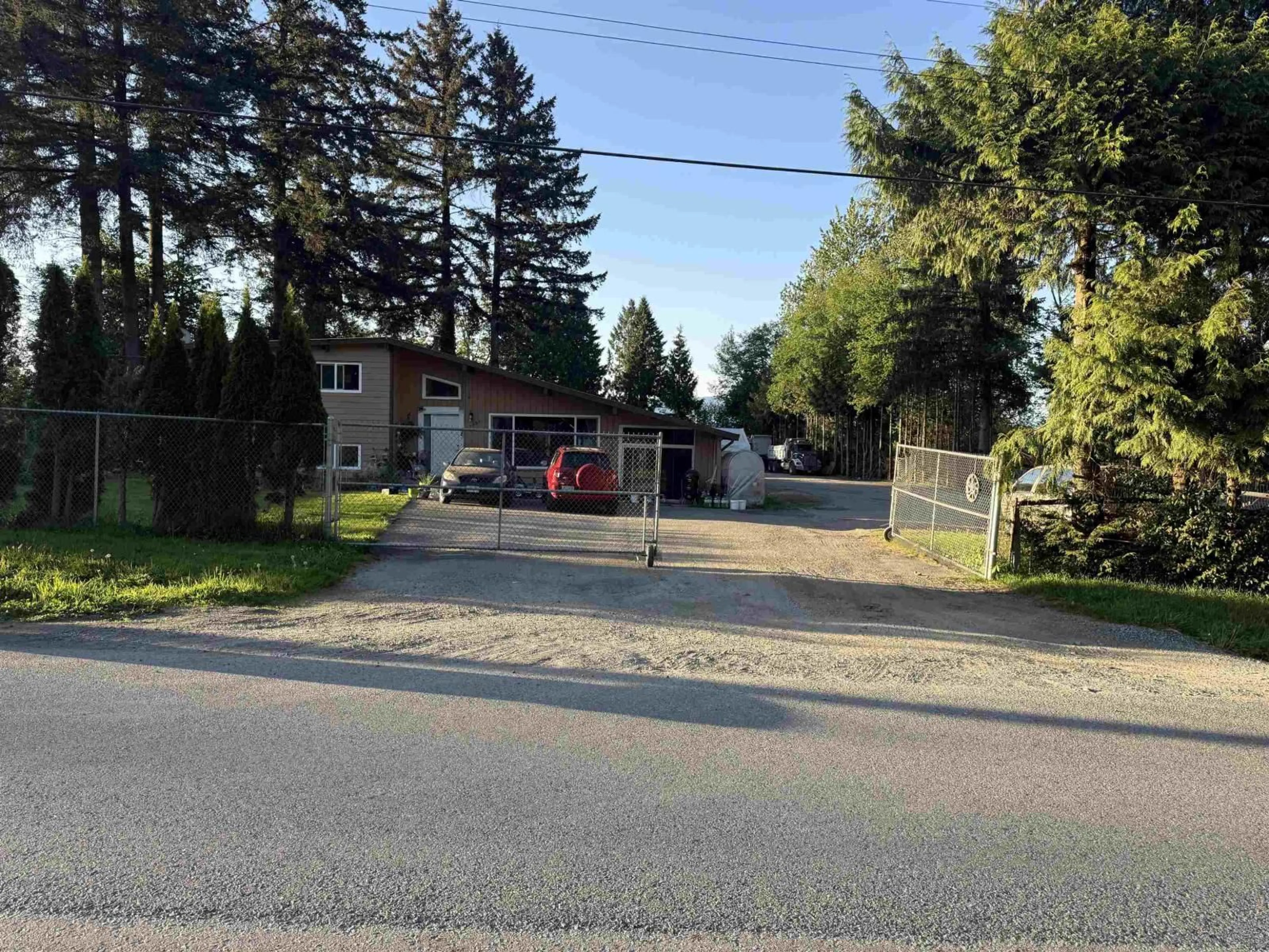 A pic from outside/outdoor area/front of a property/back of a property/a pic from drone, street for 17791 97 AVENUE, Surrey British Columbia V4N4B4