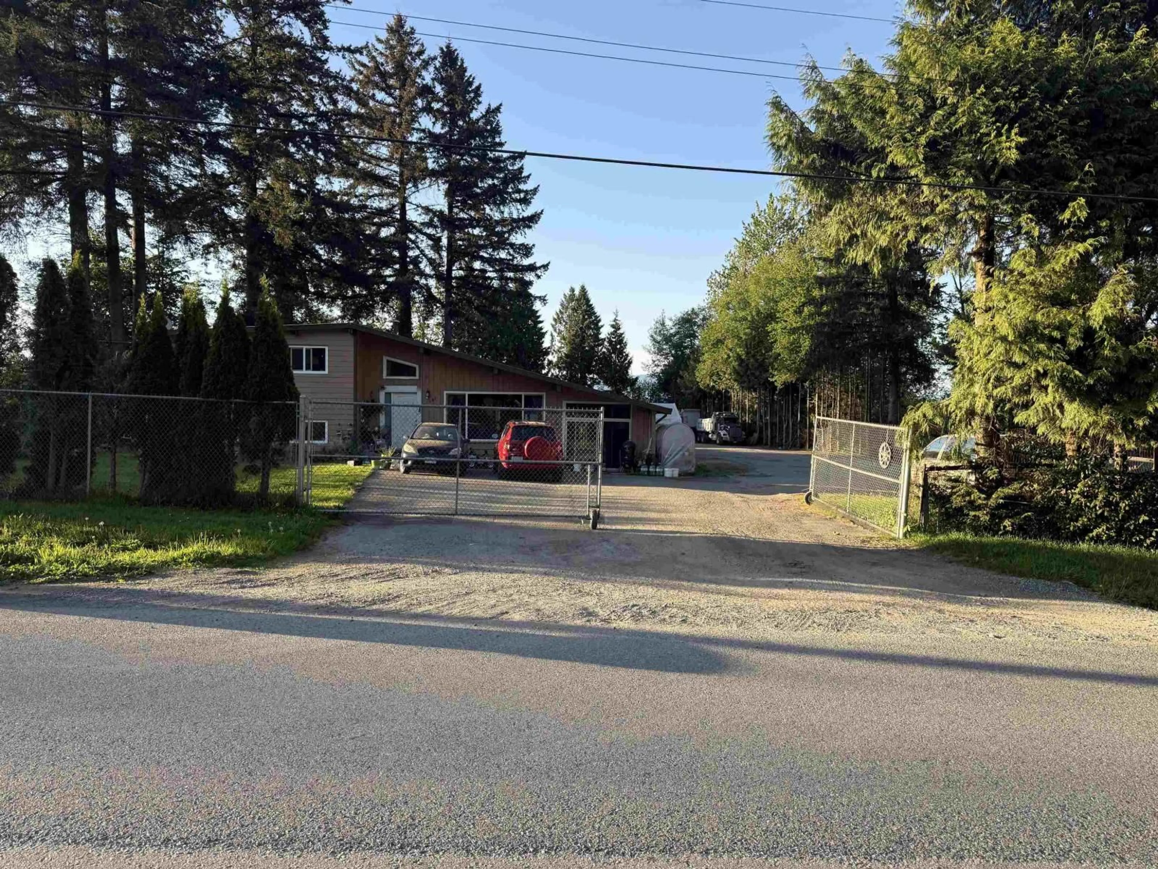 Unknown for 17791 97 AVENUE, Surrey British Columbia V4N4B4