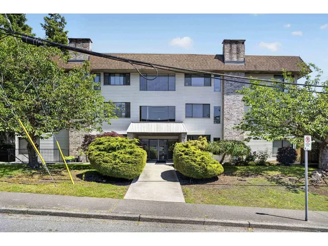 203 - 1410 BLACKWOOD STREET, White Rock 2