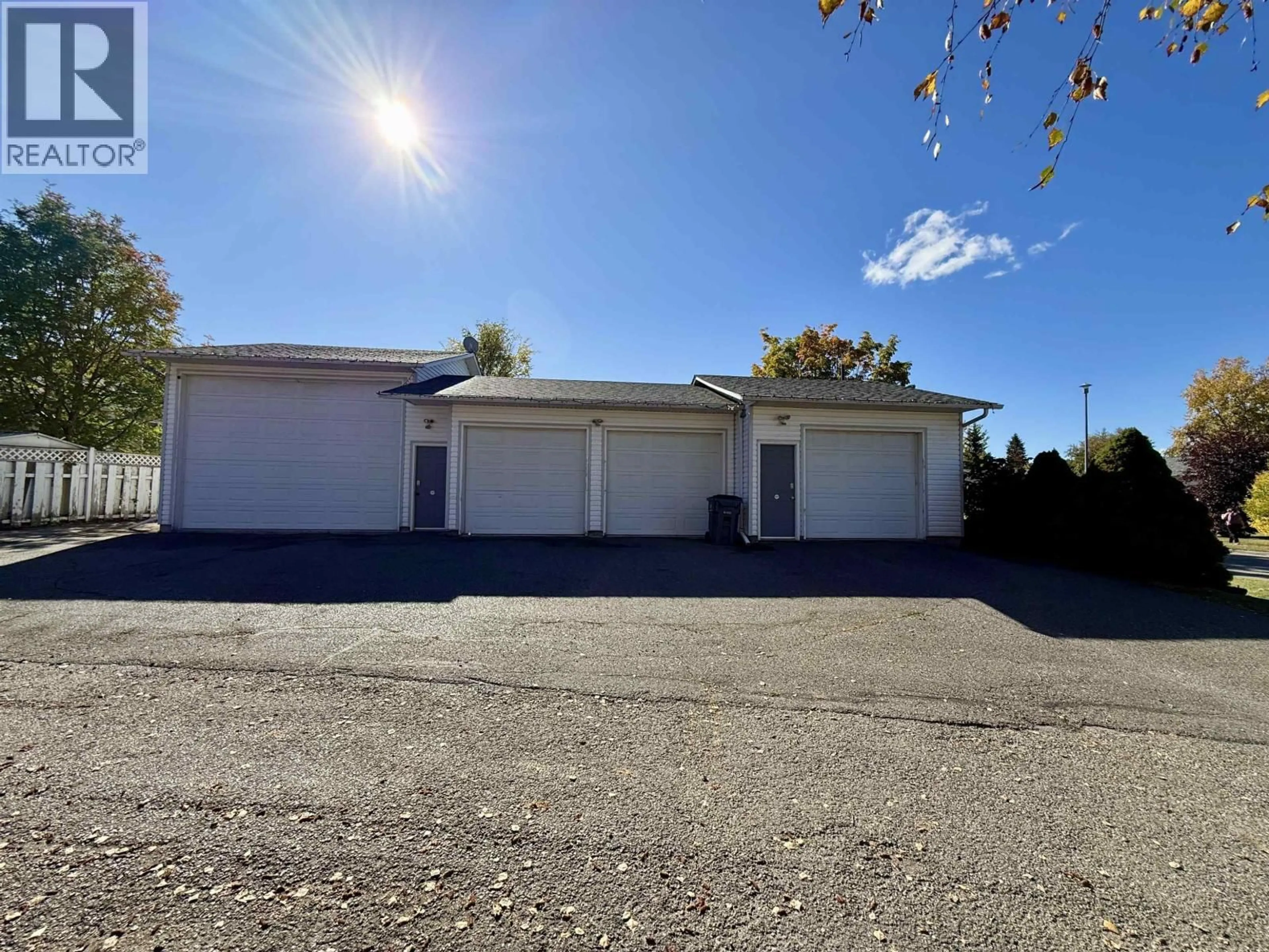 Unknown for 1746 IRWIN STREET, Prince George British Columbia V2M2Y5