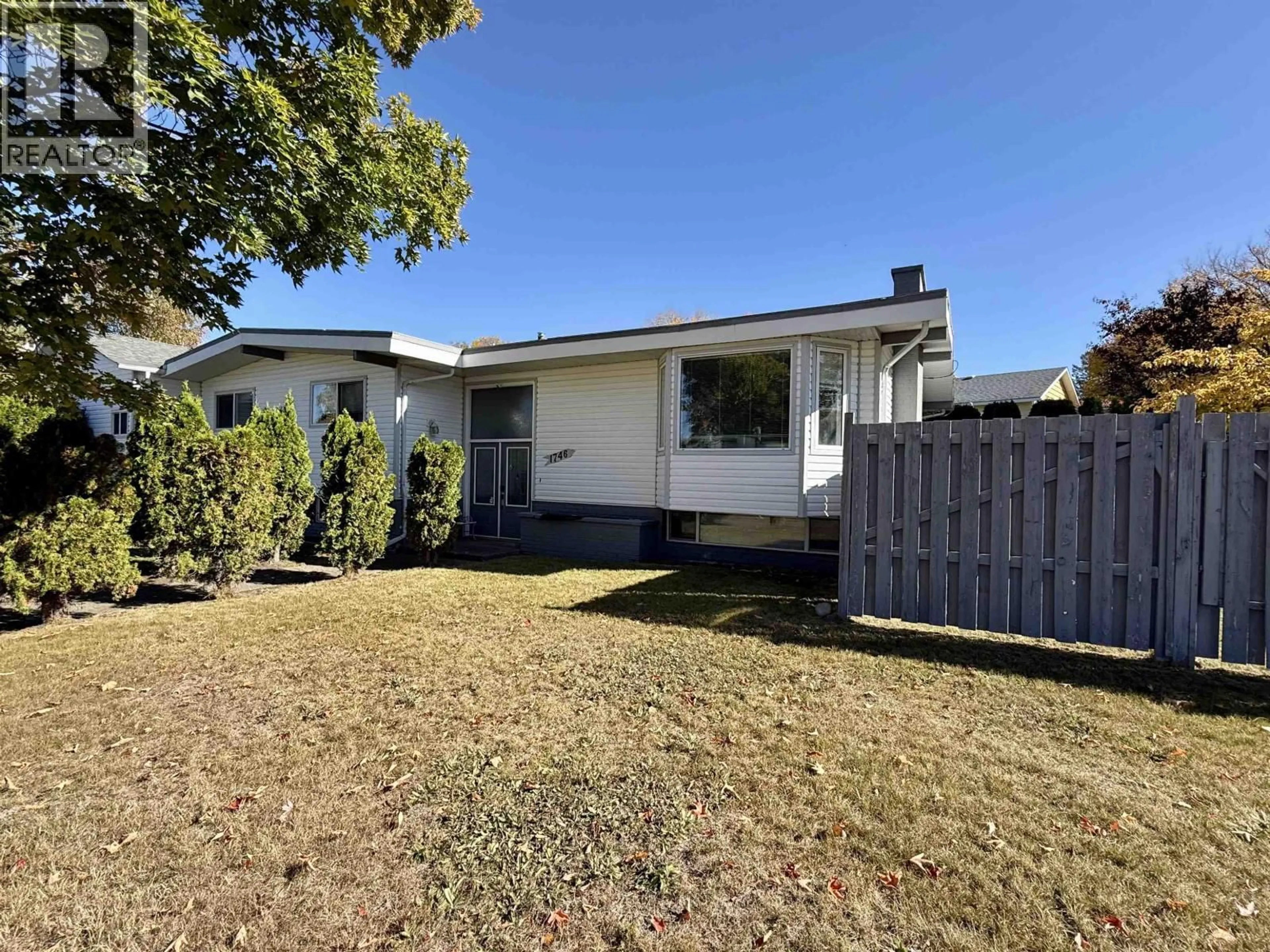 A pic from outside/outdoor area/front of a property/back of a property/a pic from drone, street for 1746 IRWIN STREET, Prince George British Columbia V2M2Y5
