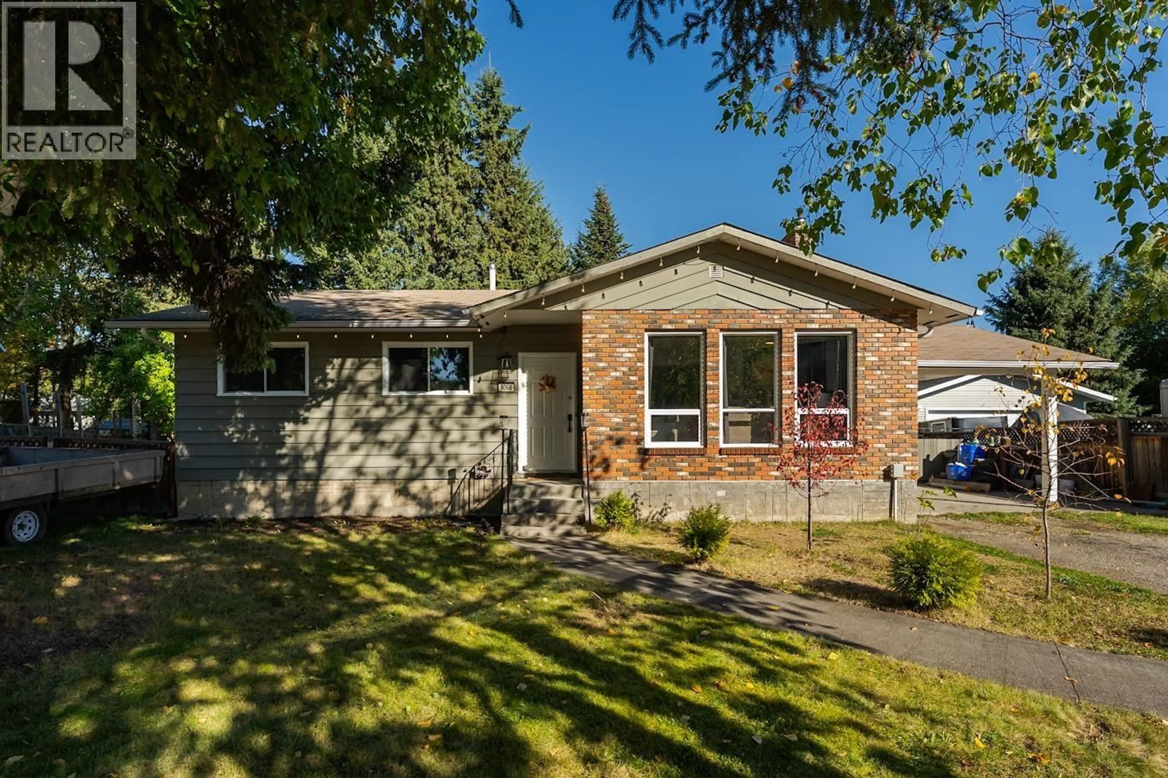 Home with vinyl exterior material, street for 8068 PRINCETON CRESCENT, Prince George British Columbia V2N3W5