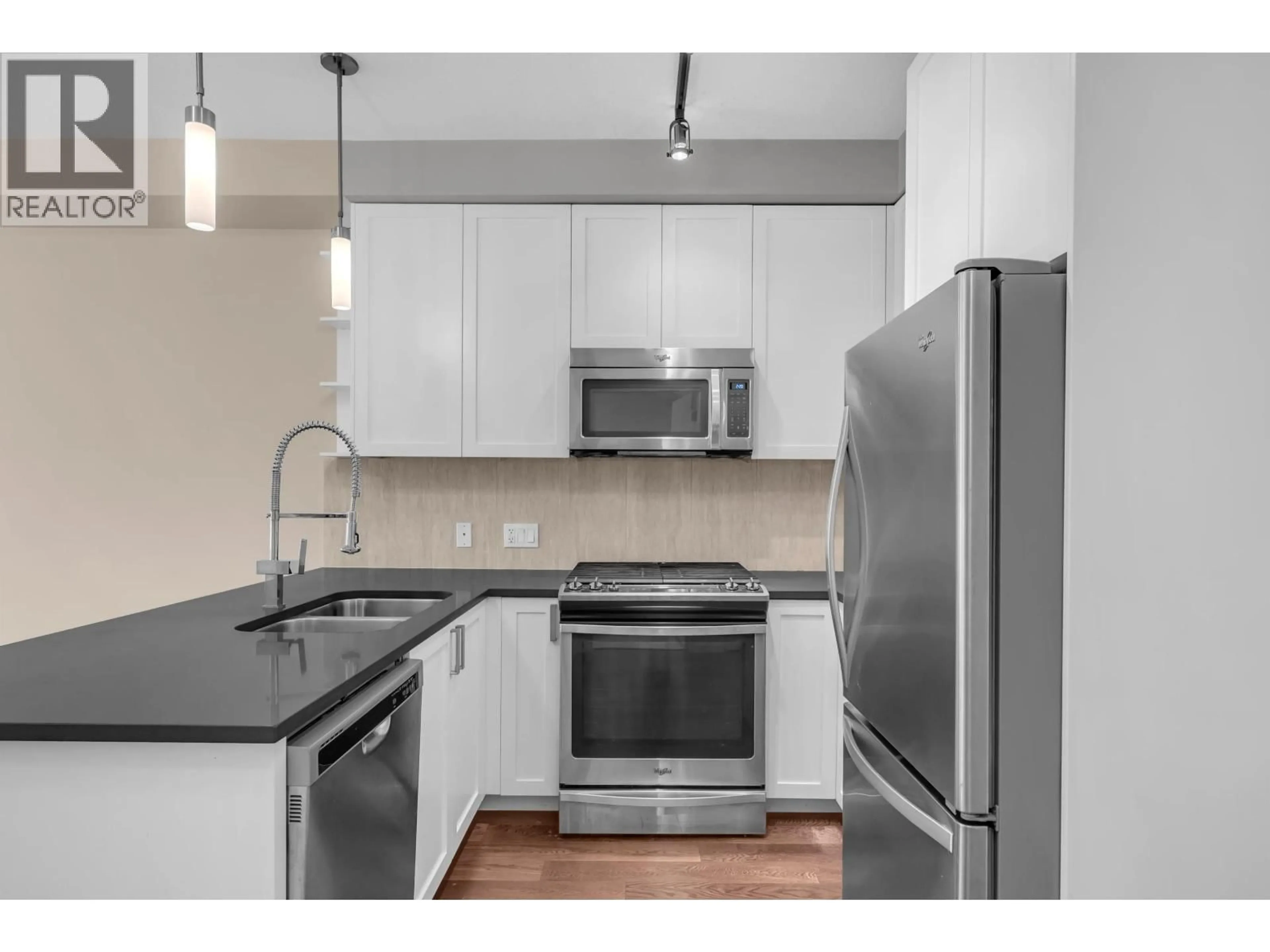 Standard kitchen, unknown for 308 - 12409 HARRIS ROAD, Pitt Meadows British Columbia V3Y0E7