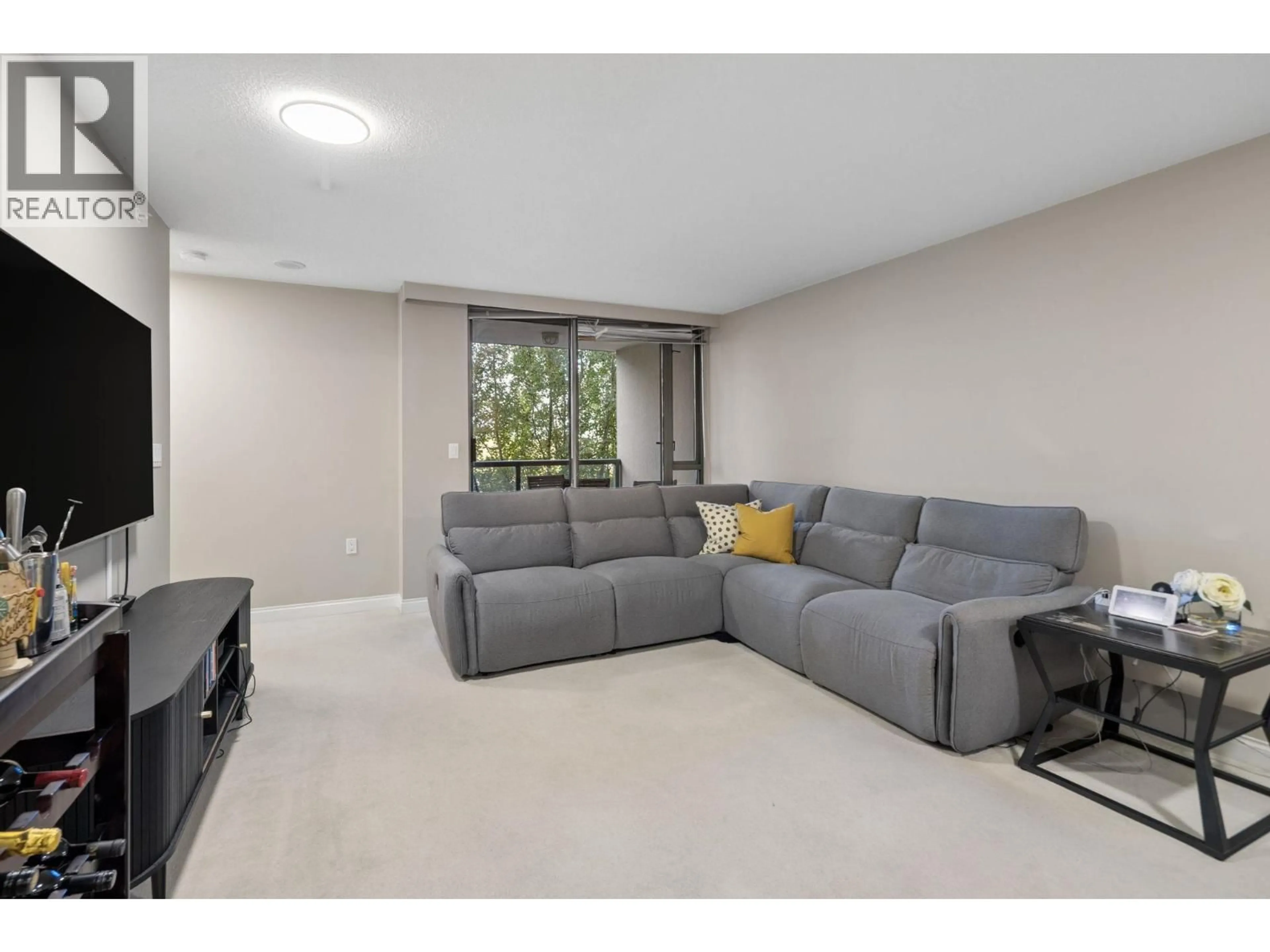 Living room with furniture, unknown for 707 - 7380 ELMBRIDGE WAY, Richmond British Columbia V6X4A1